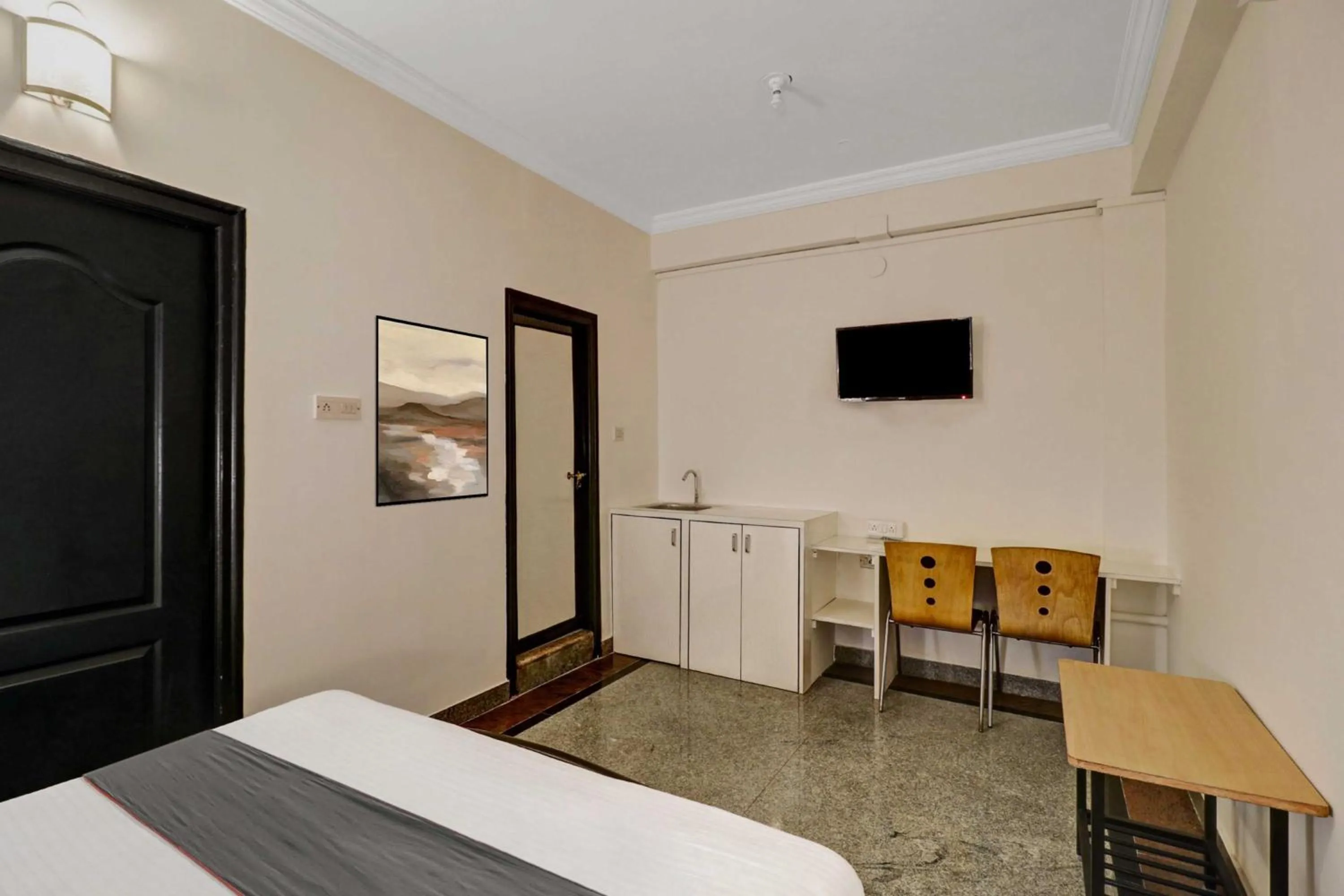 Bedroom, Bed in Super Collection O Sabharwal Residency Near Lalbagh Botanical Garden