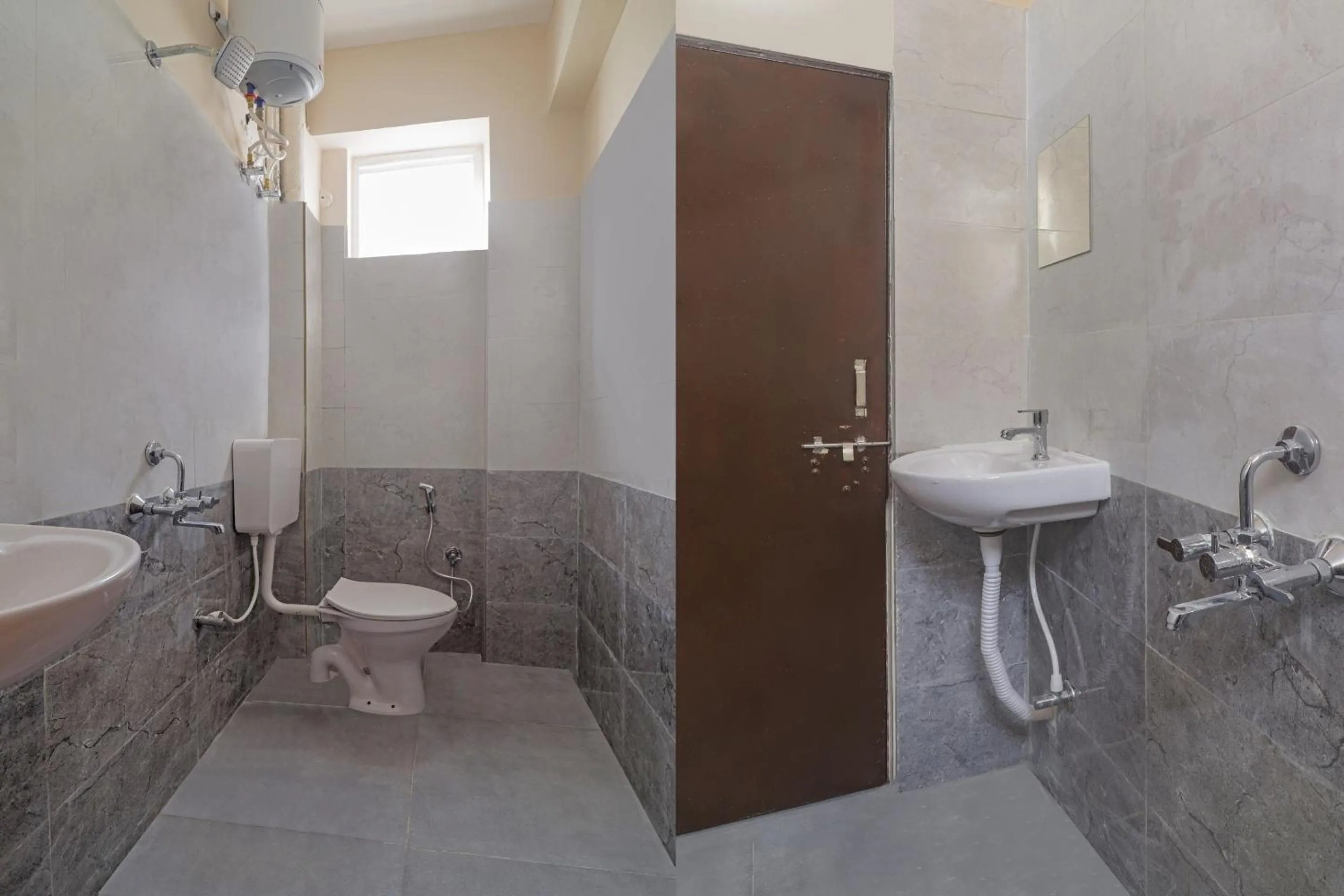 Bathroom in Hotel O Walk Inn Hotels