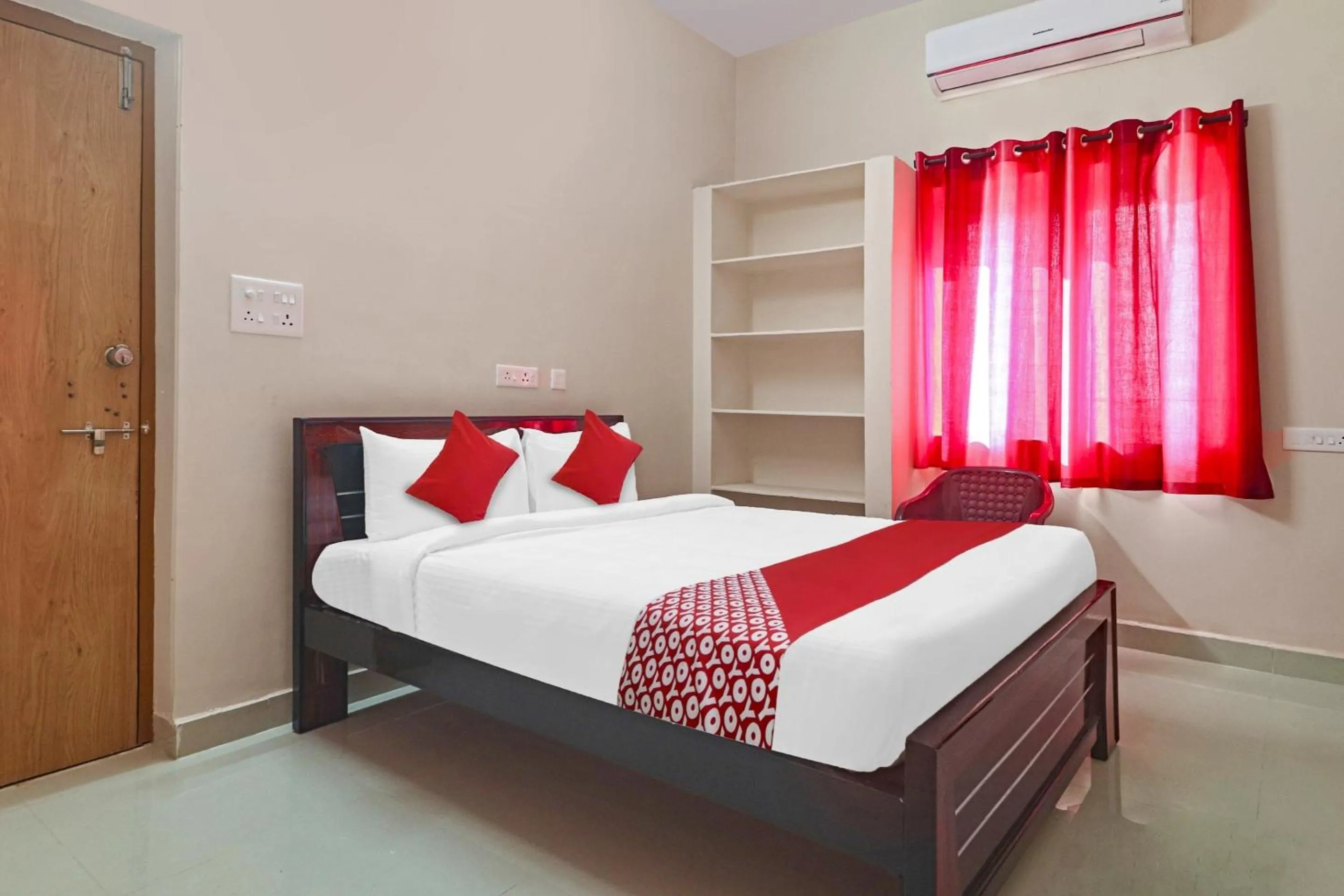 Bedroom, Bed in Hotel O Walk Inn Hotels