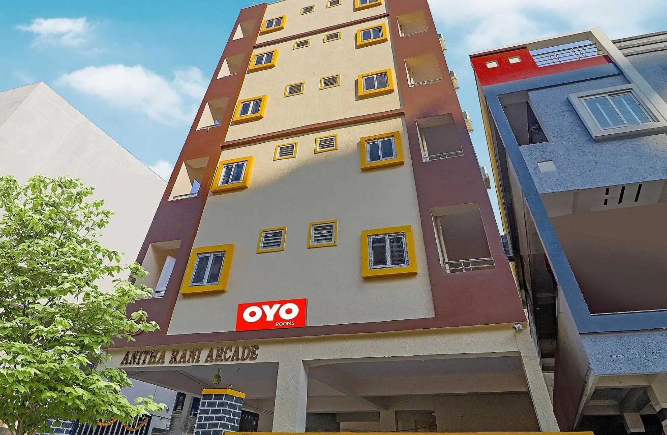 Facade/entrance in Hotel O Walk Inn Hotels