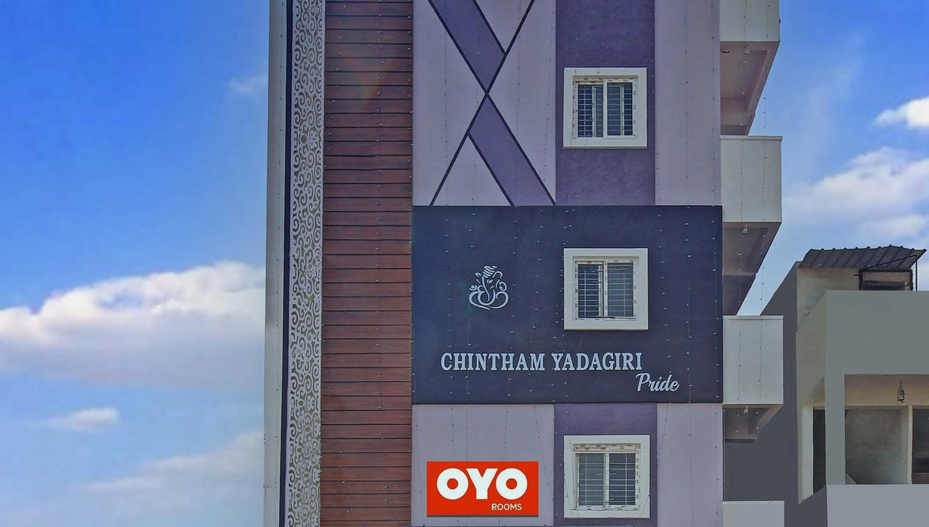 Facade/entrance in Super Hotel O Lakshmi Royal Inn