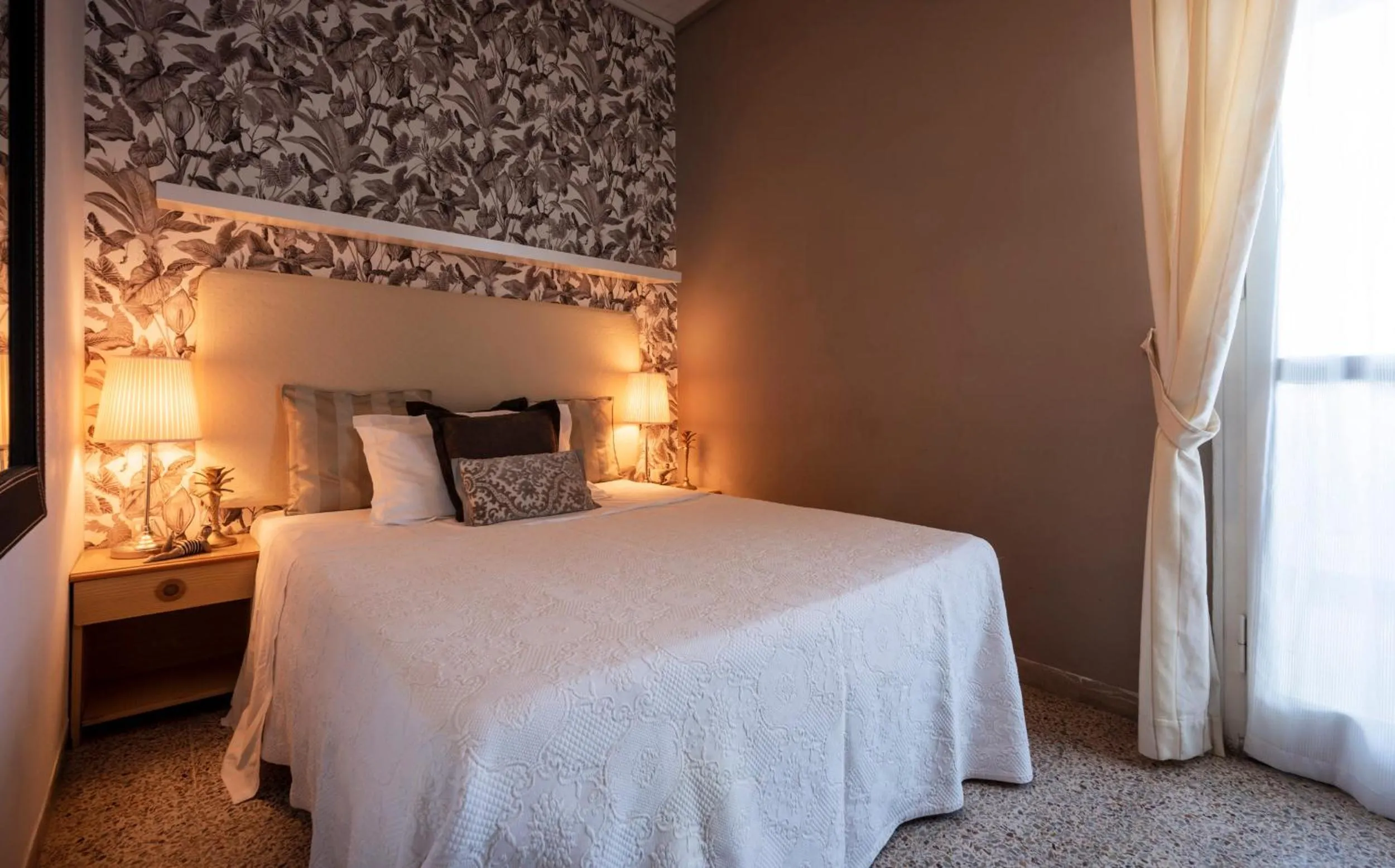 Bed in Hotel Maarea