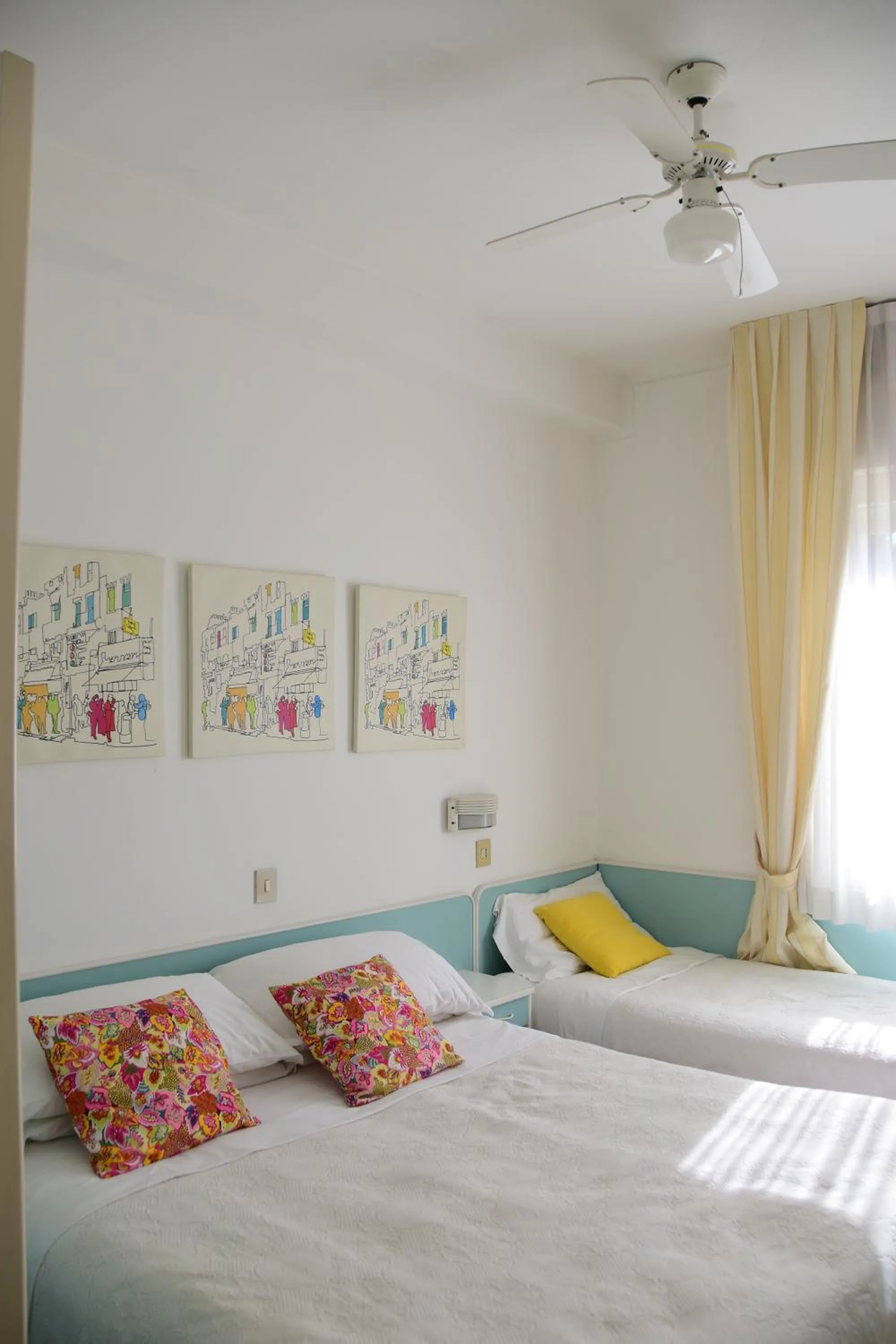 Bed in Hotel Maarea