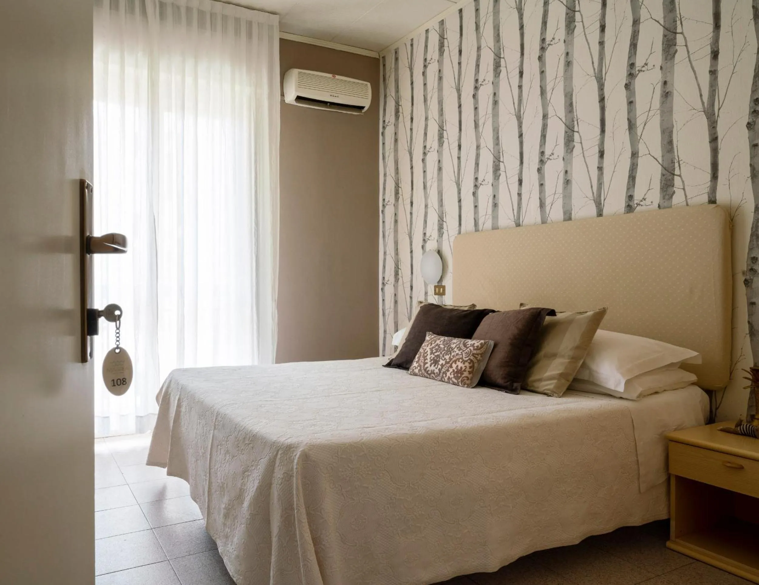 Bed in Hotel Maarea