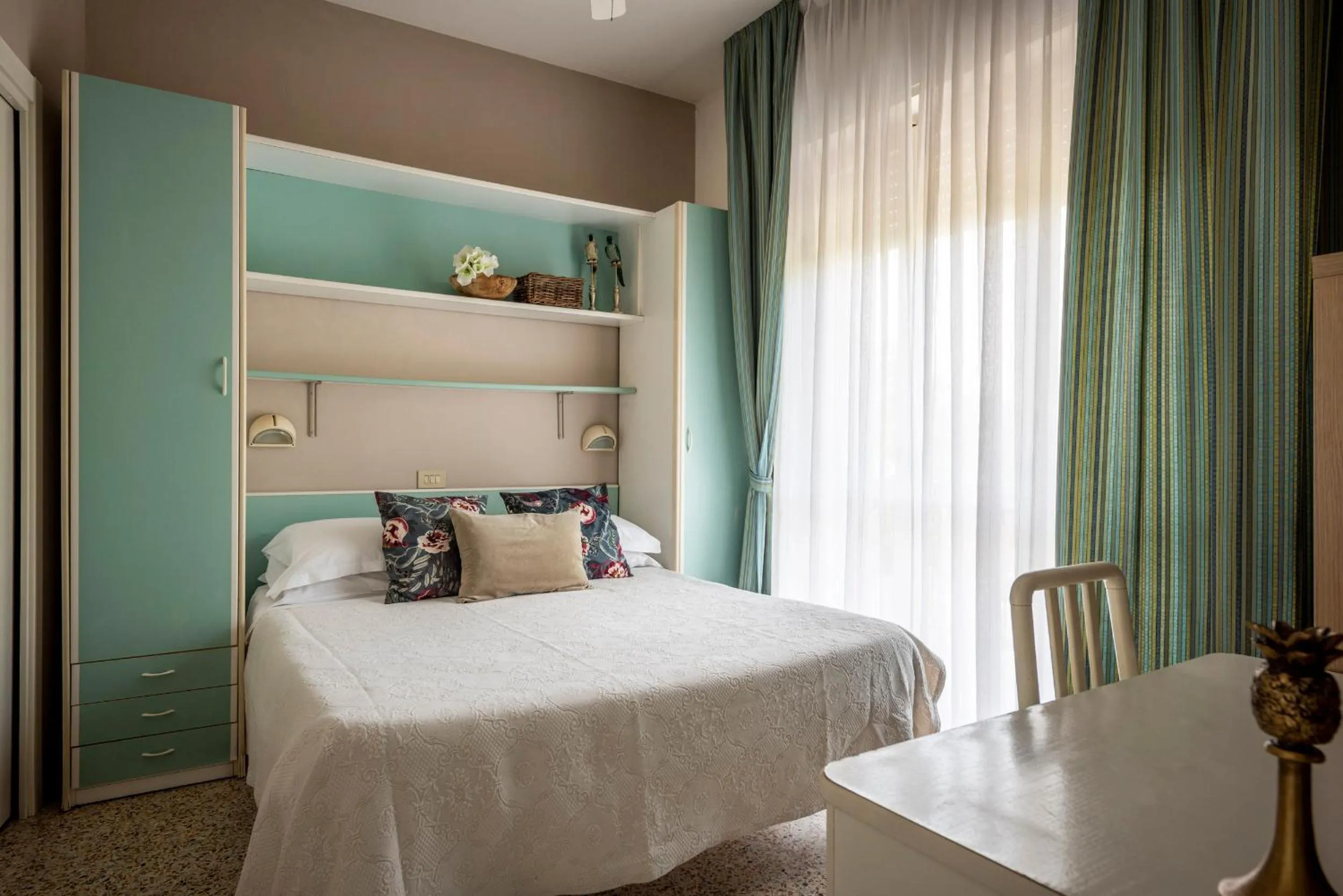 Bed in Hotel Maarea