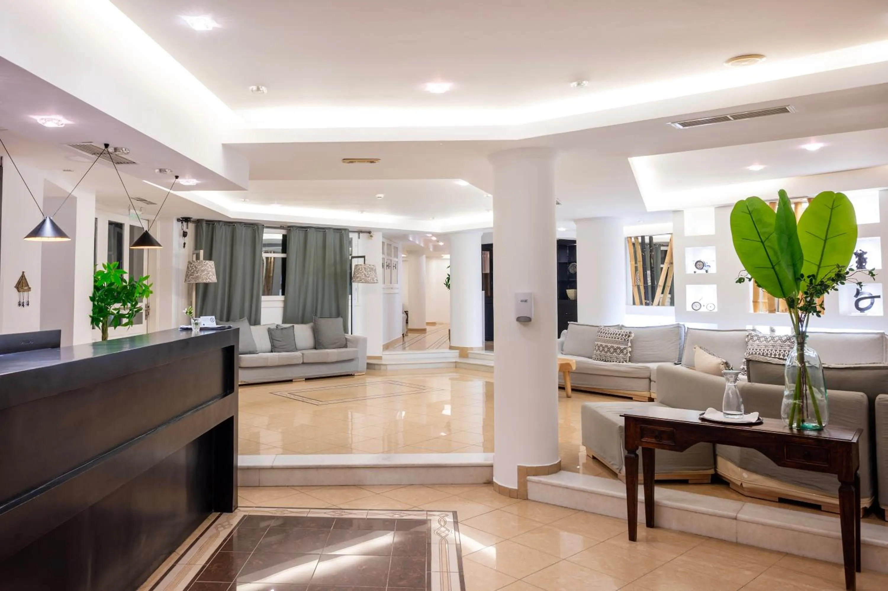 Lobby or reception in Smy Santorini Suites & Villas