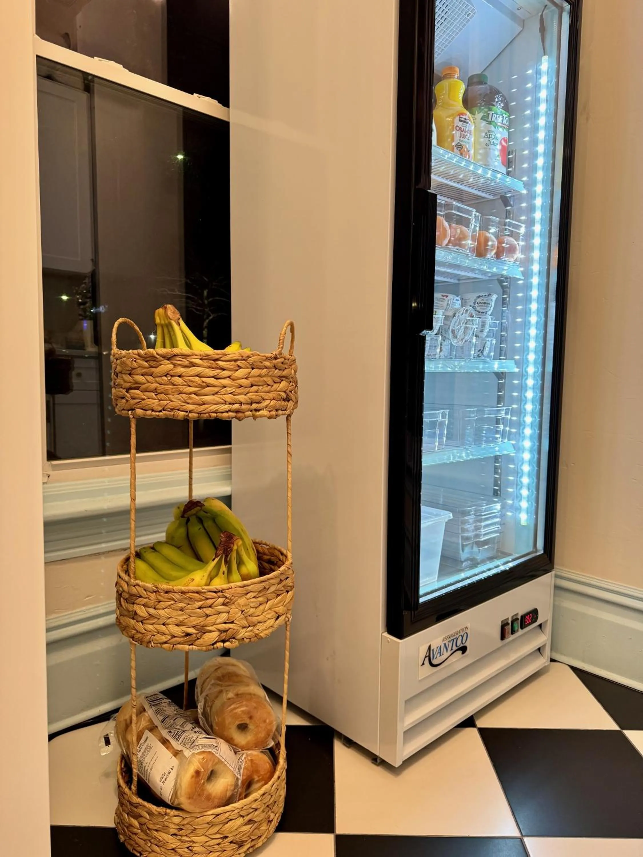 Food and drinks in Art City Inn