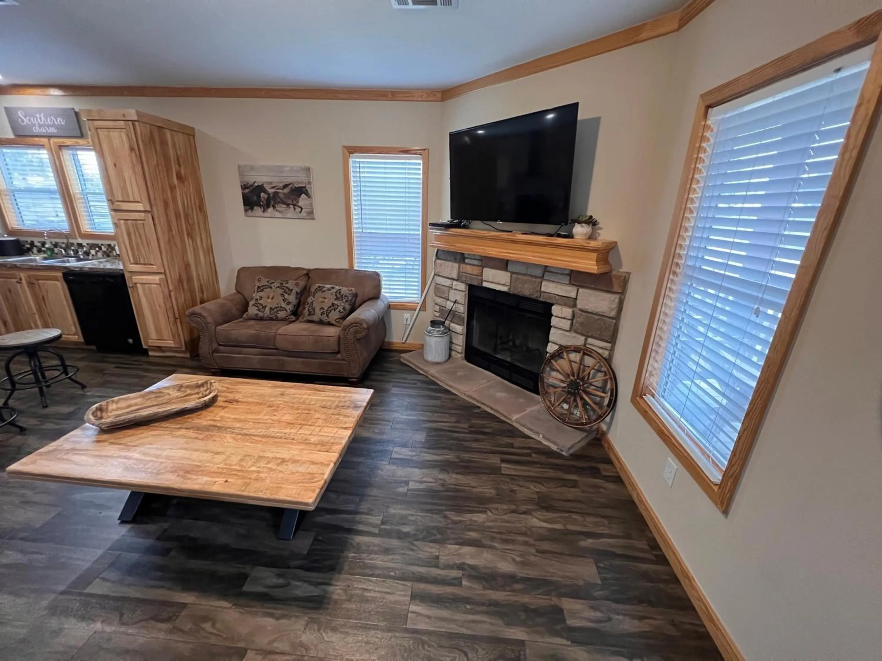 Living room in The Hideout Golf Club & Resort