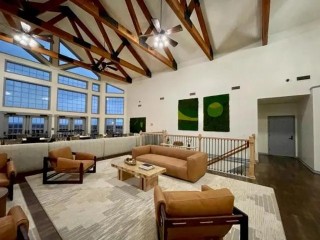 Lobby or reception in The Hideout Golf Club & Resort