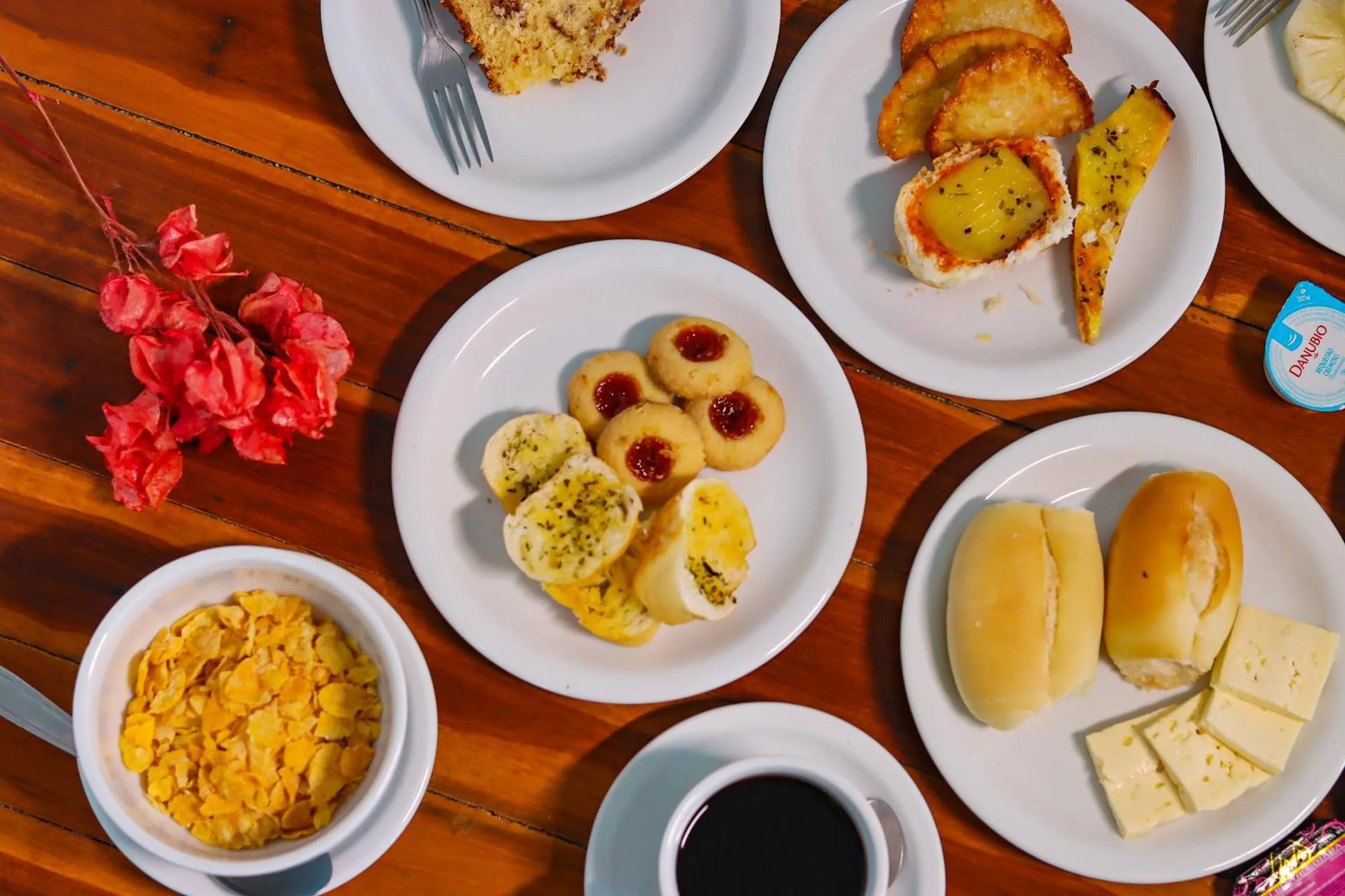 Food and drinks in Porto Vila by AFT