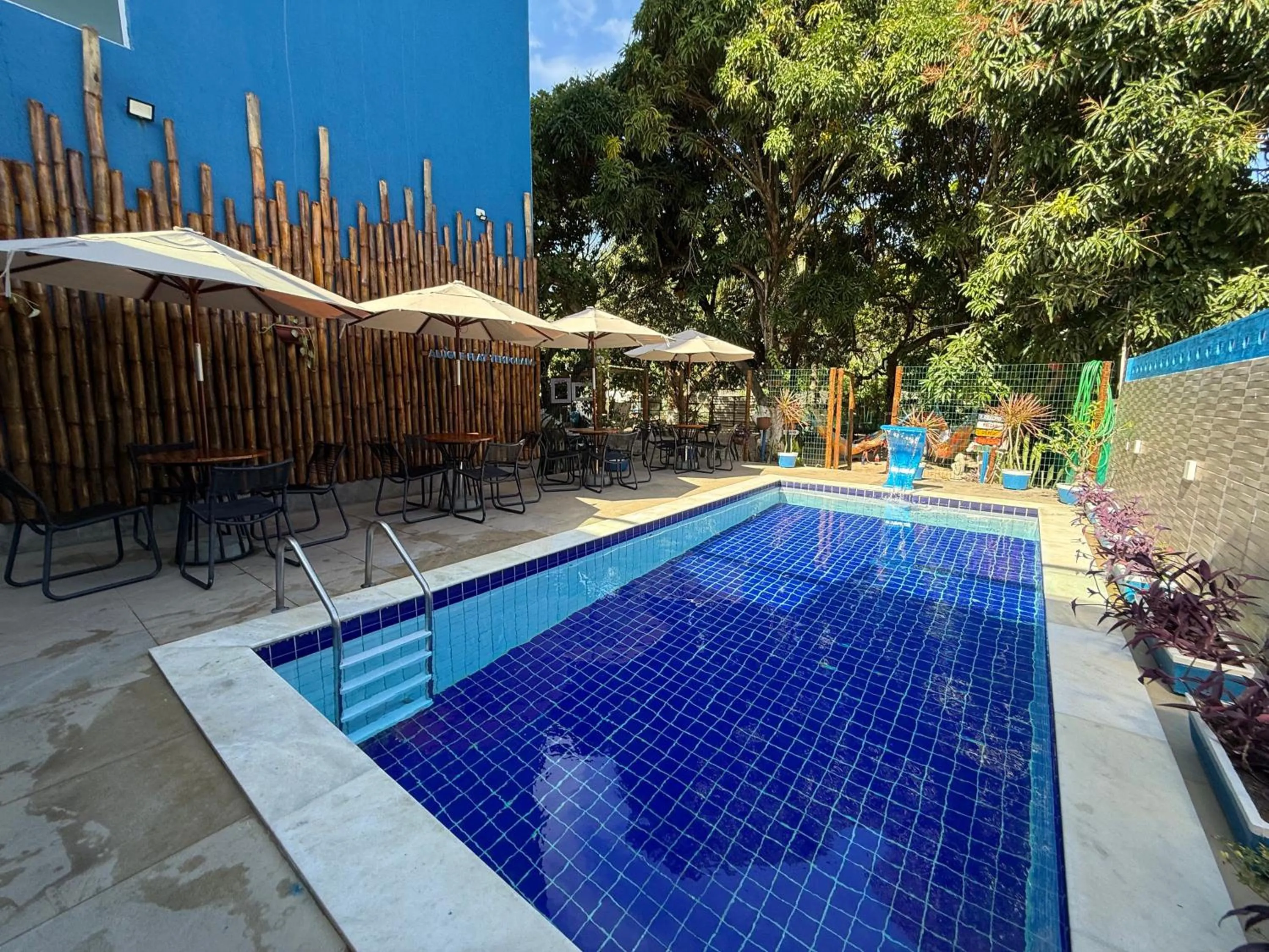 Swimming pool in Porto Vila by AFT