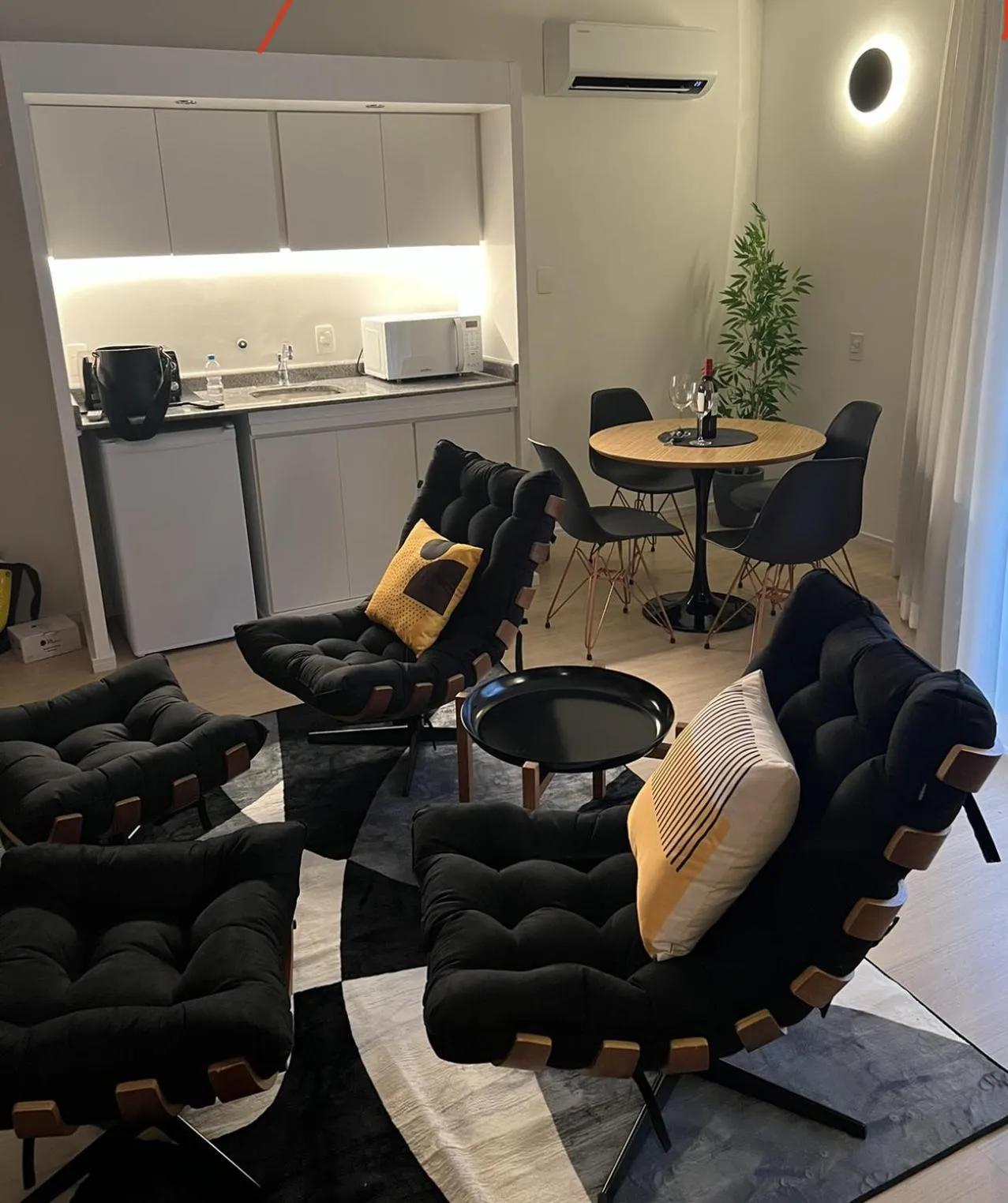 Kitchen or kitchenette in Studios Hotel Address à passos da Av Faria Lima