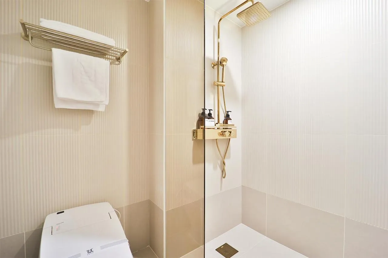 Bathroom in Hotel Ippda Gumdan