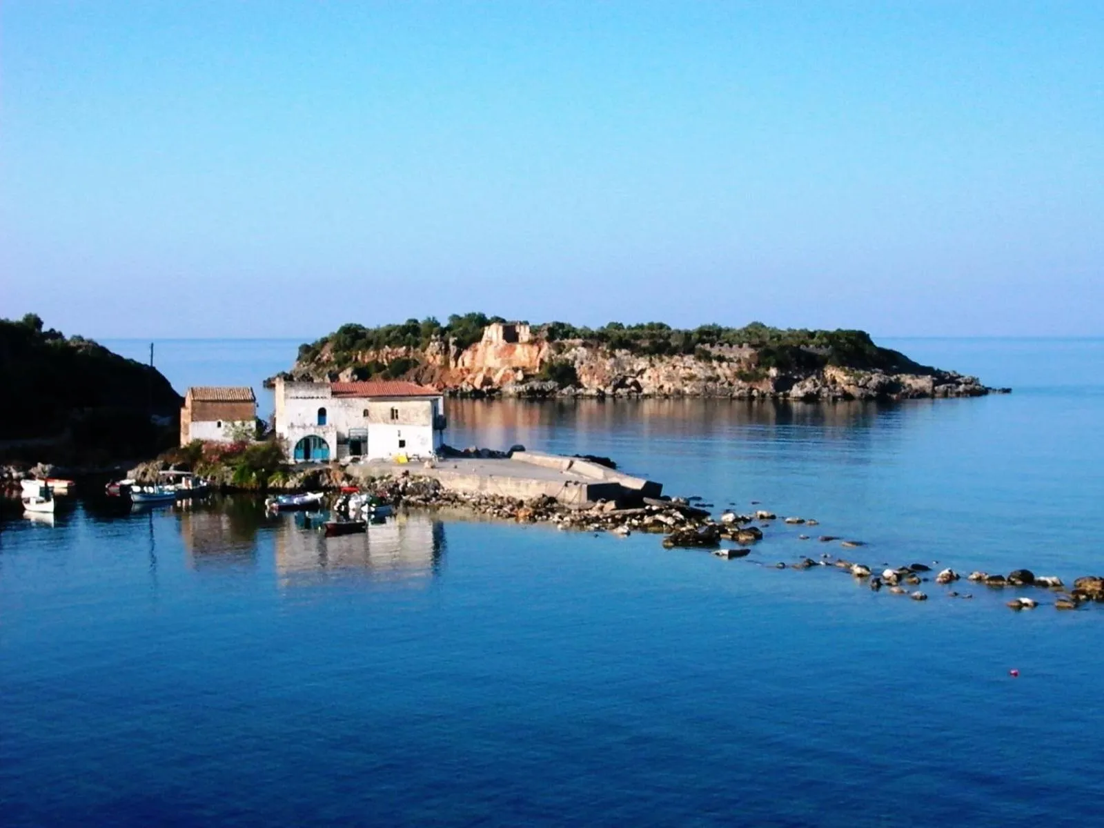 Natural landscape in Notos Hotel Kardamili