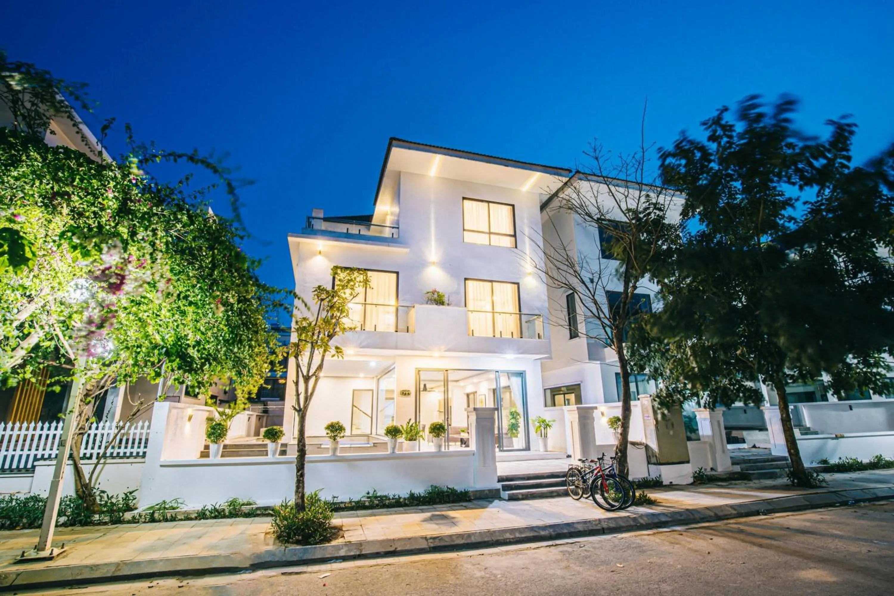 Property building in Villa FLC Sầm Sơn Ngọc Trai - Ngay Gần Biển