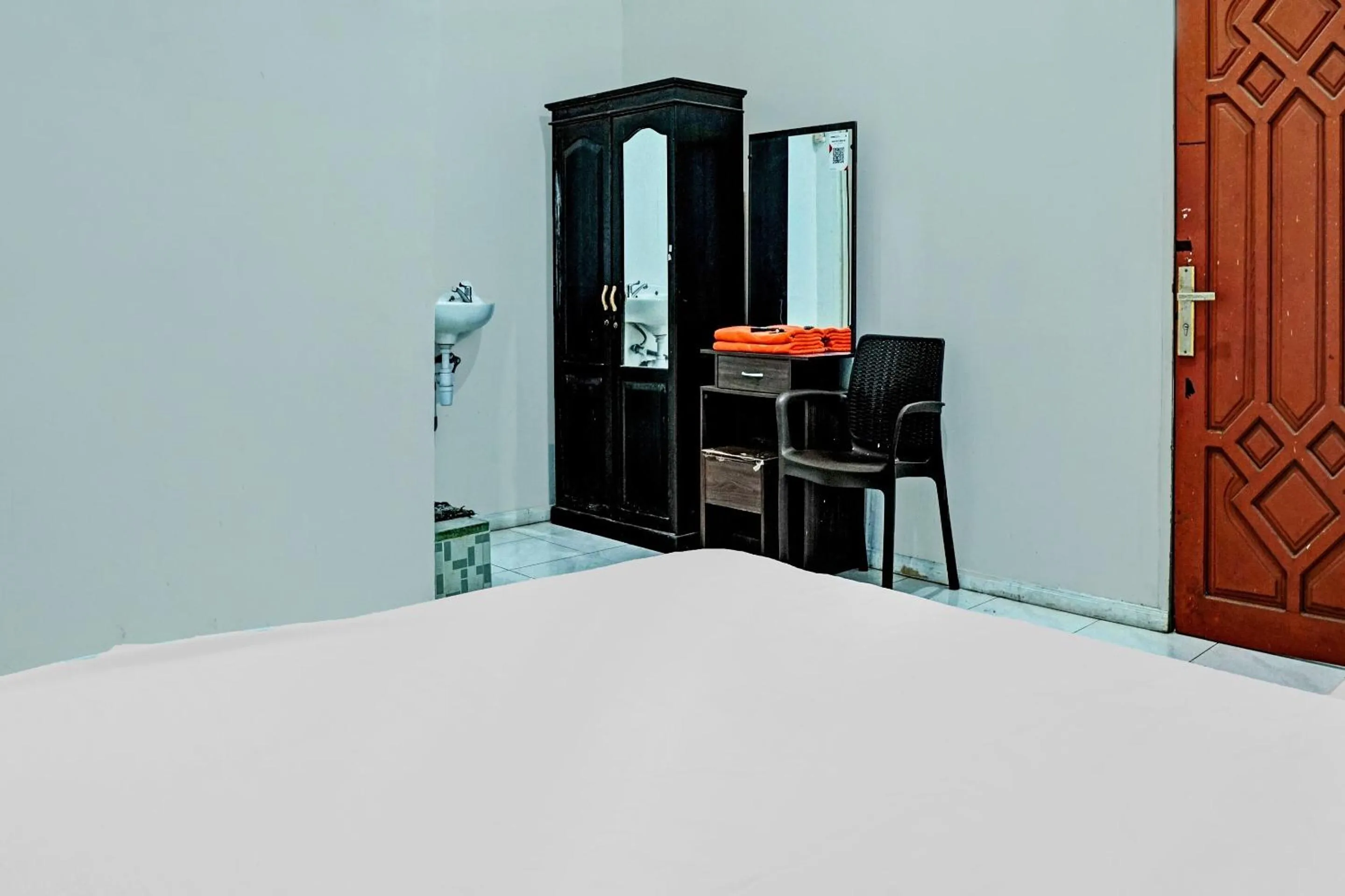 Bedroom, Bed in Hotel O Kost Axcel