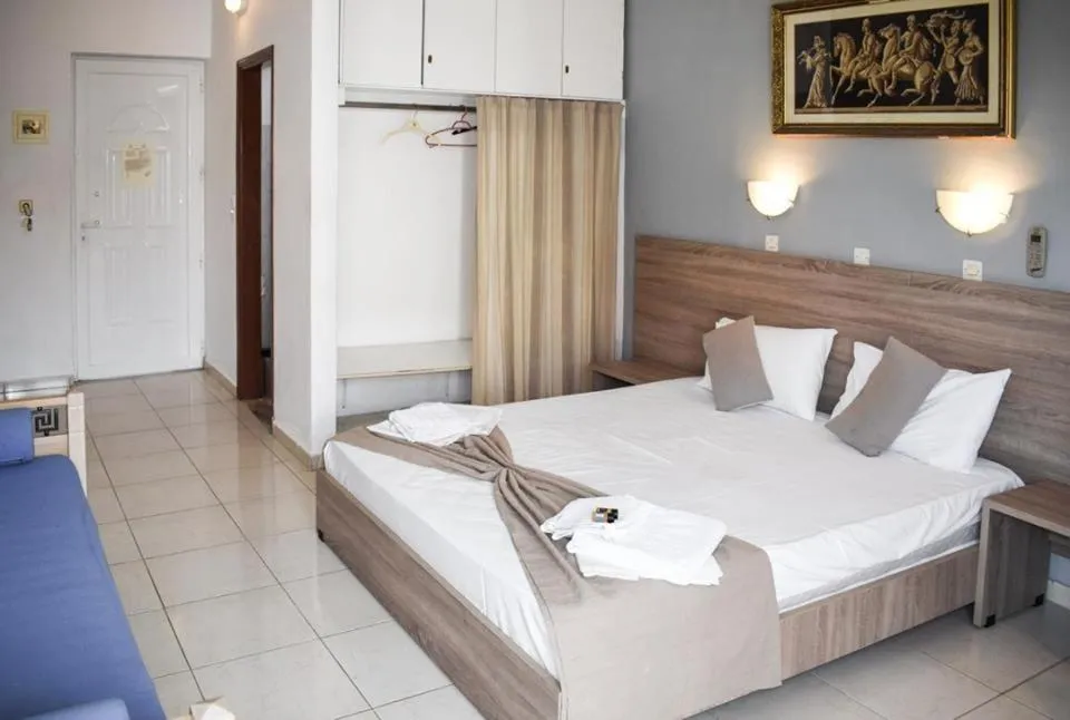 Bed in White Palace Studios