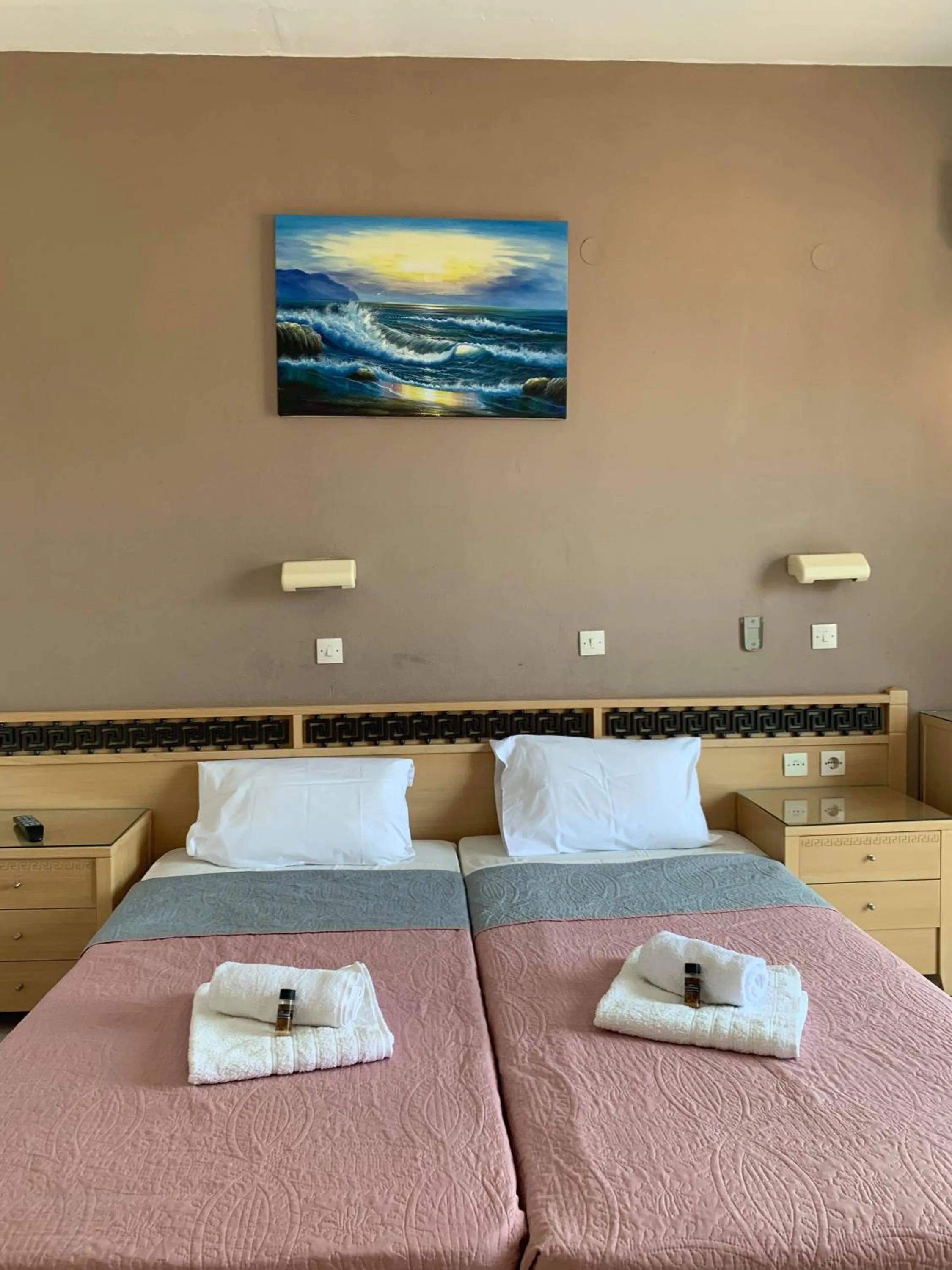 Bed in White Palace Studios