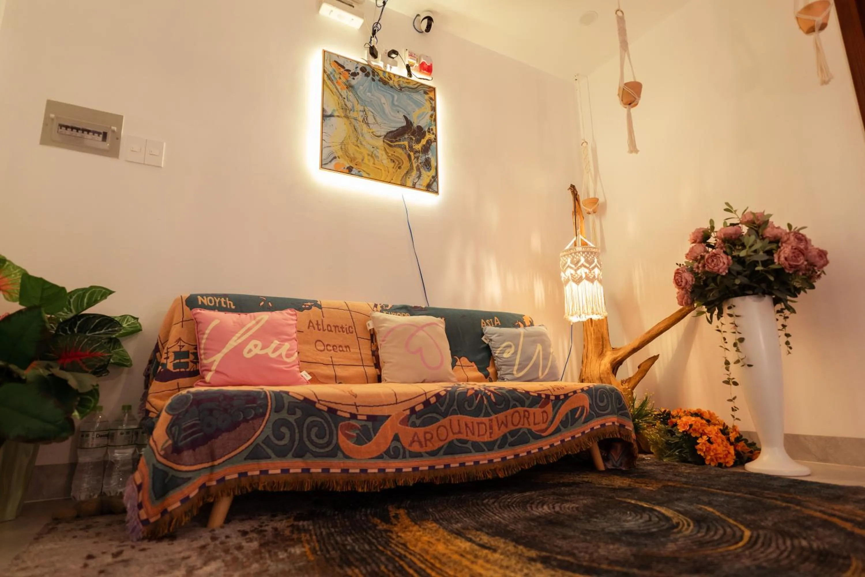 Decorative detail, Bed in The Sophia Apartment - Thao Dien Central