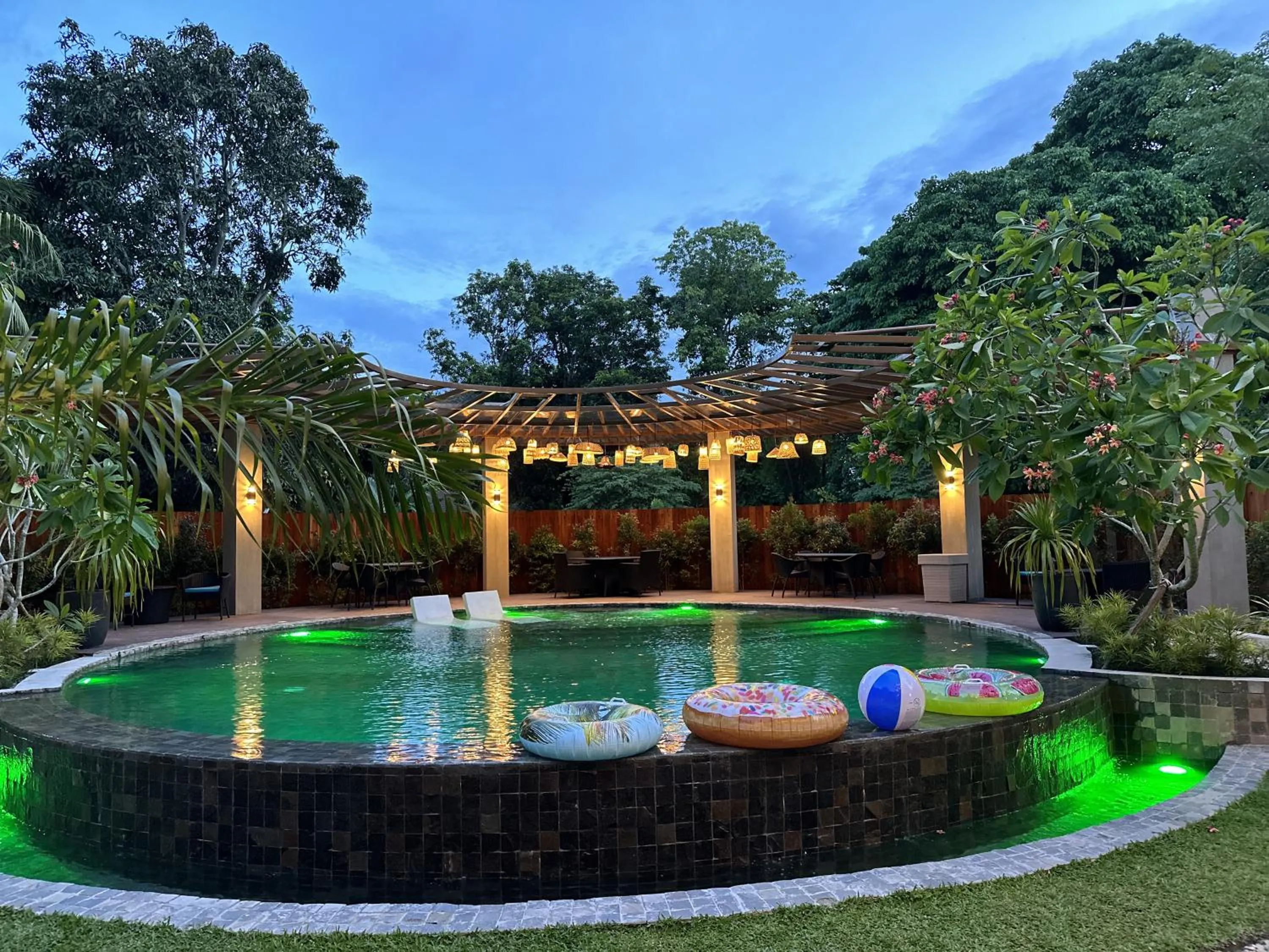 Swimming pool in Hotel Dumaguete