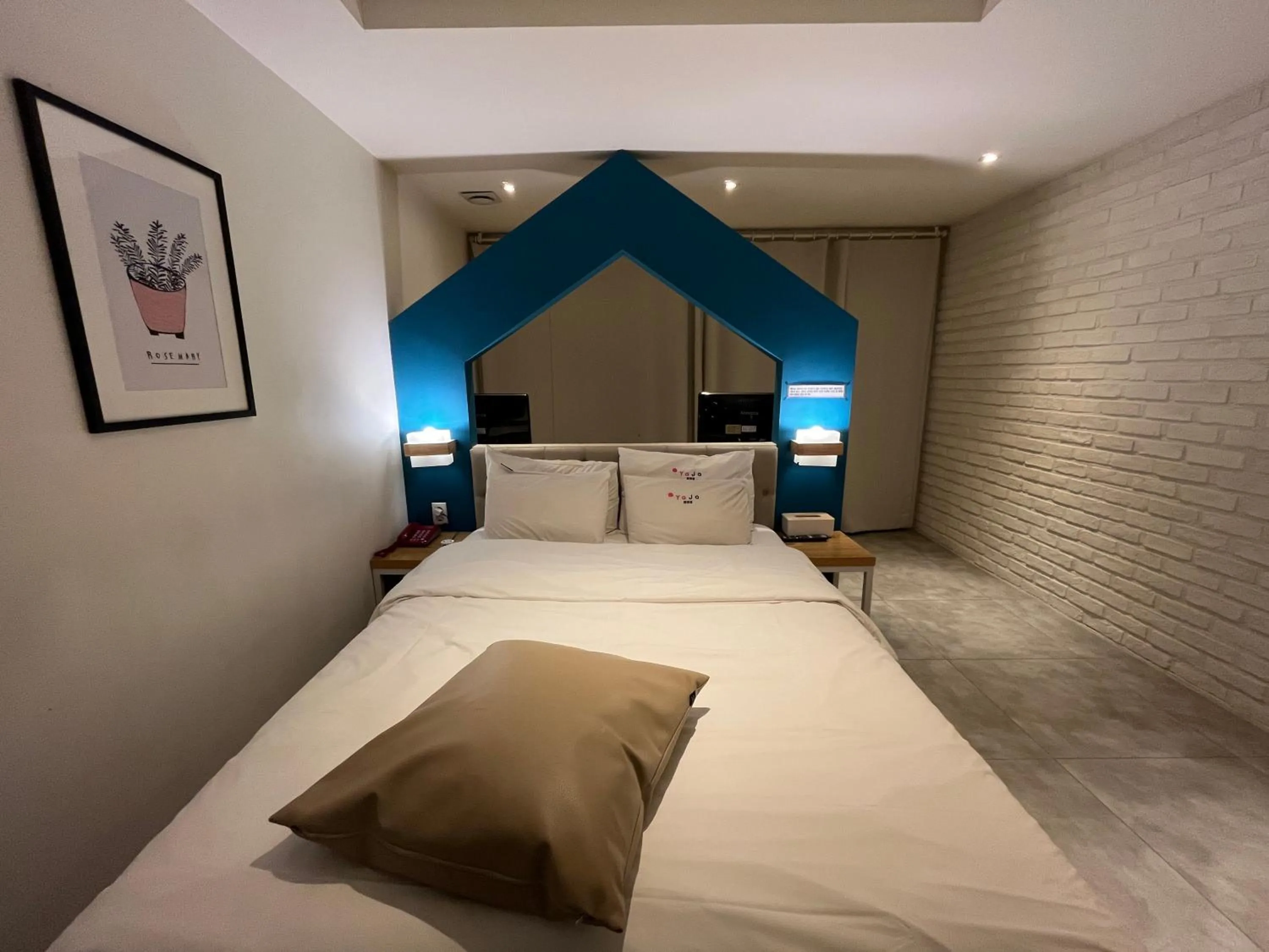 Bed in Hotel Yaja Hwajeong Station