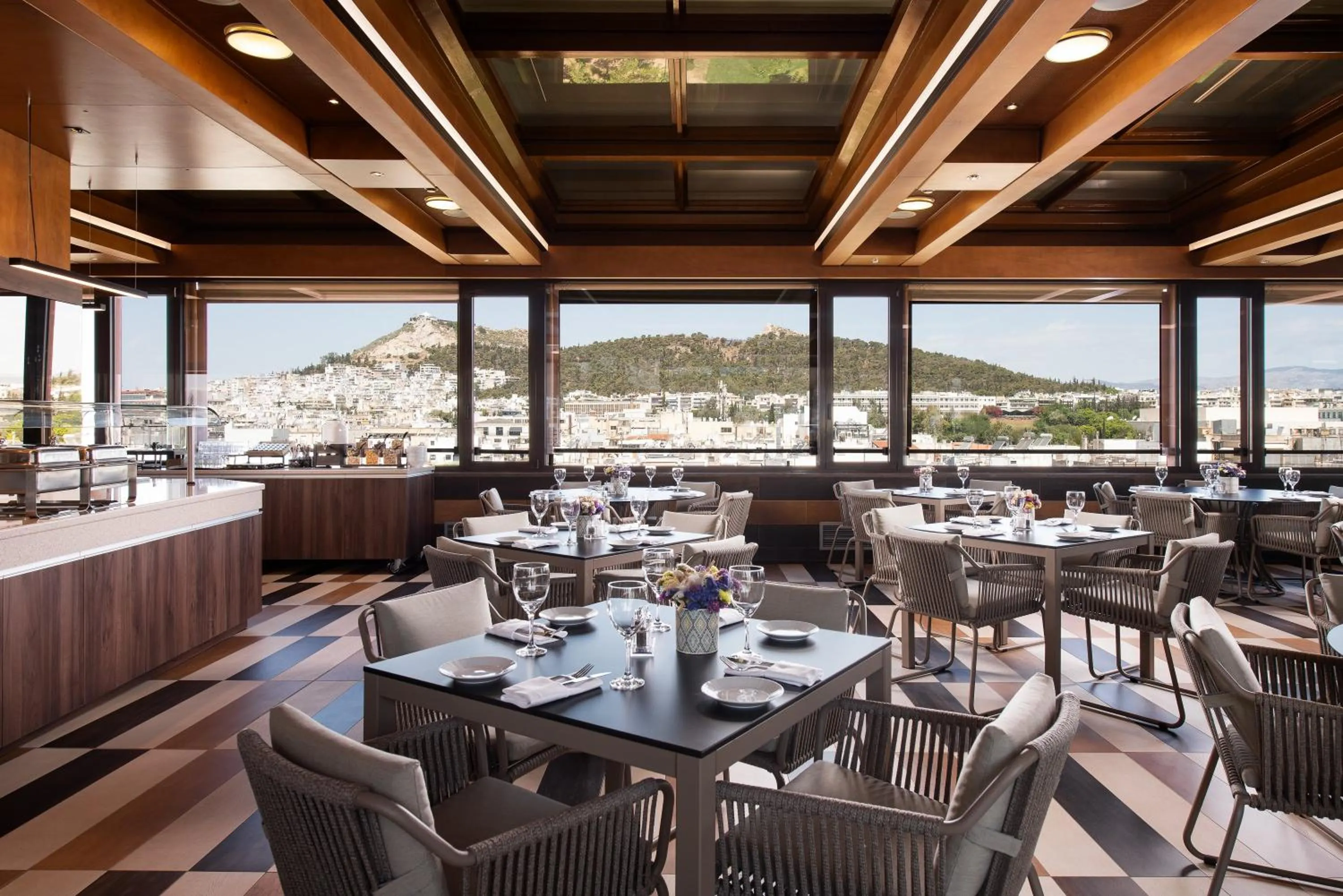 Restaurant/places to eat in Crowne Plaza Athens City Centre by IHG