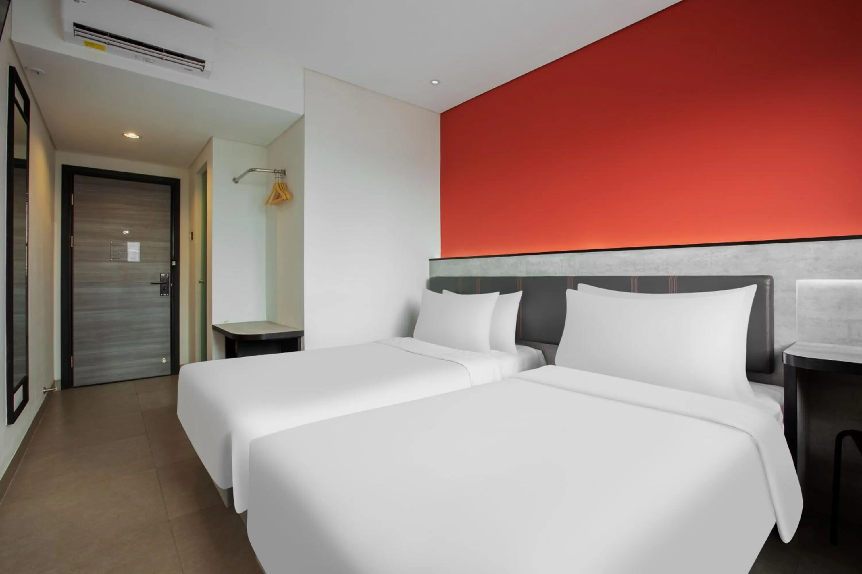 Bedroom, Bed in Amaris Hotel Kalimalang