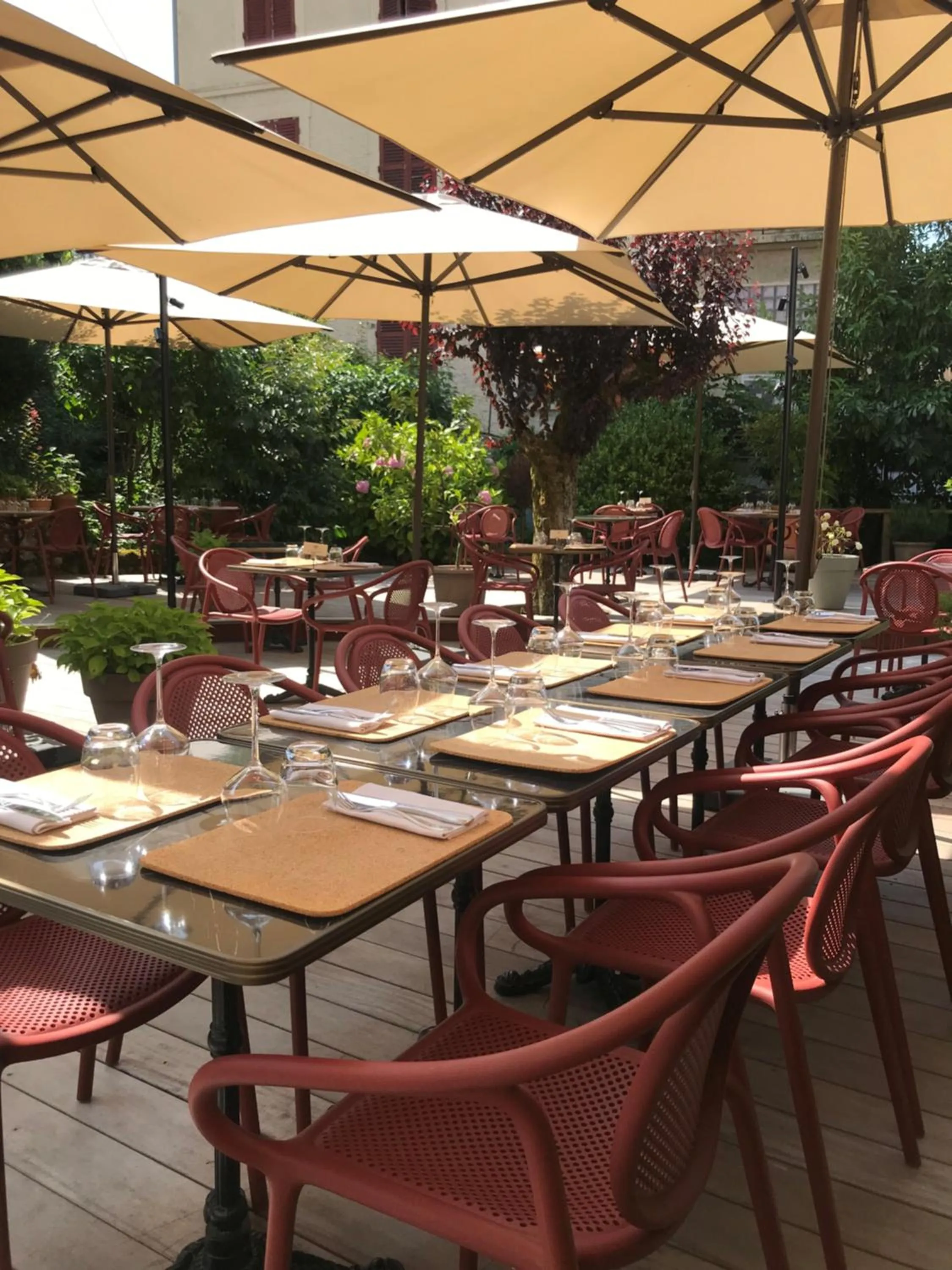 Patio in Hôtel Gallia