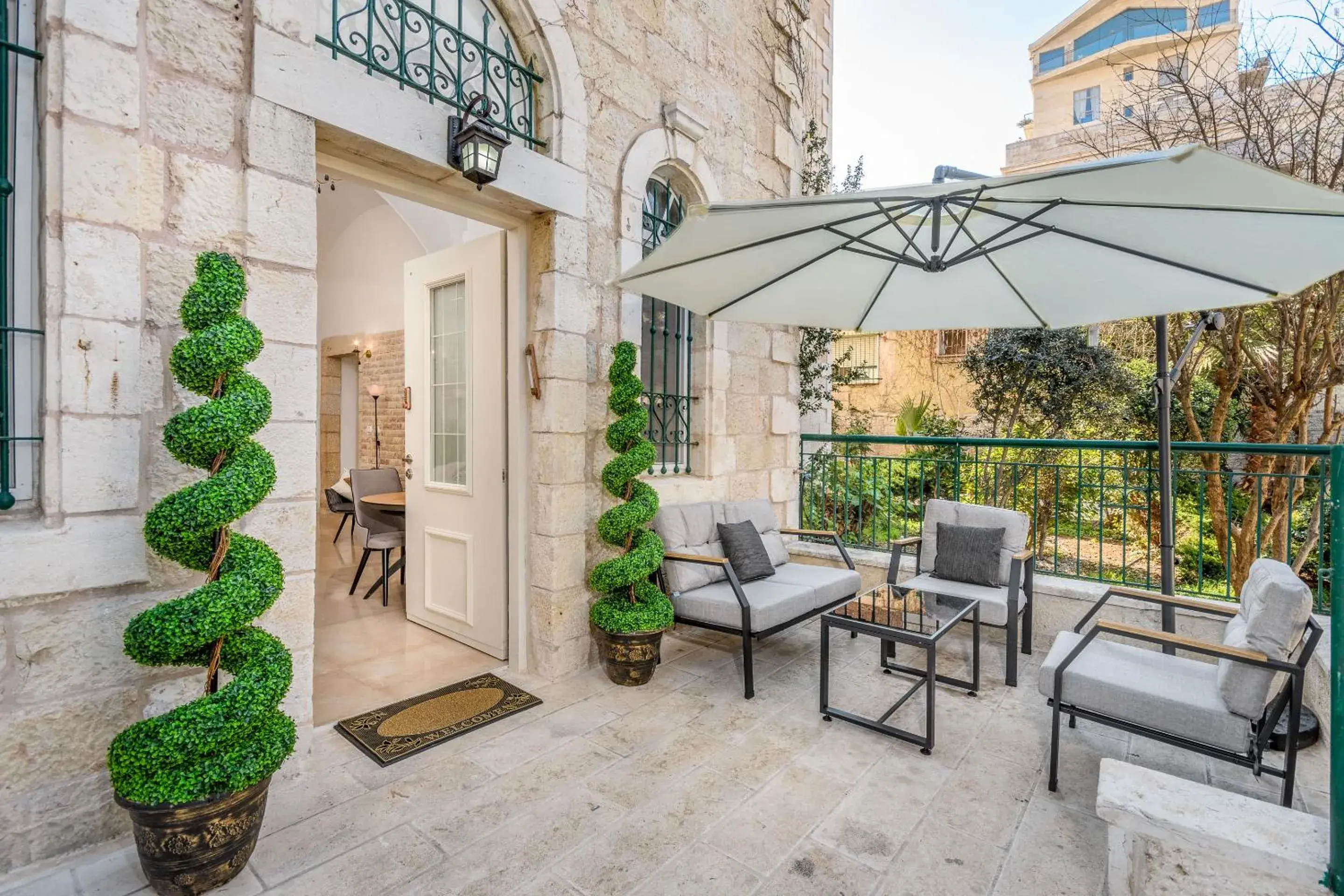Nina Luxury Apartment Nina Luxury Apartment