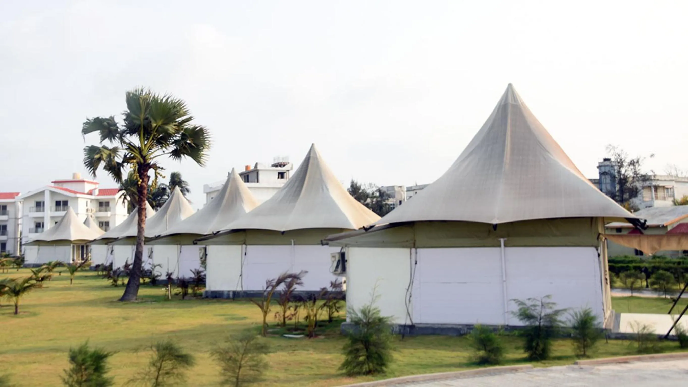 Luxury Amar Tree Resort