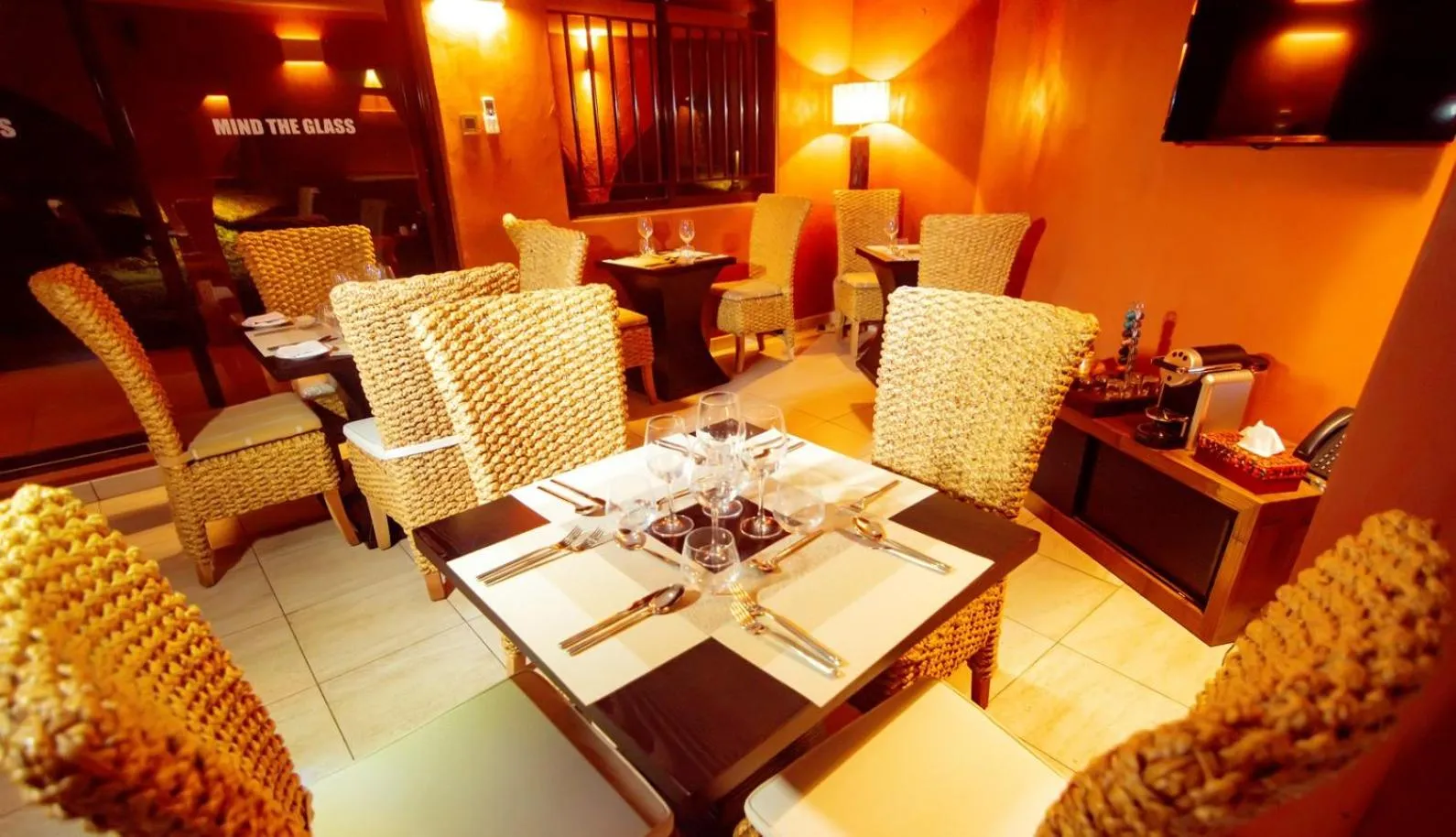 Restaurant/places to eat in Trois Ore Residences & Green Earth Bistro