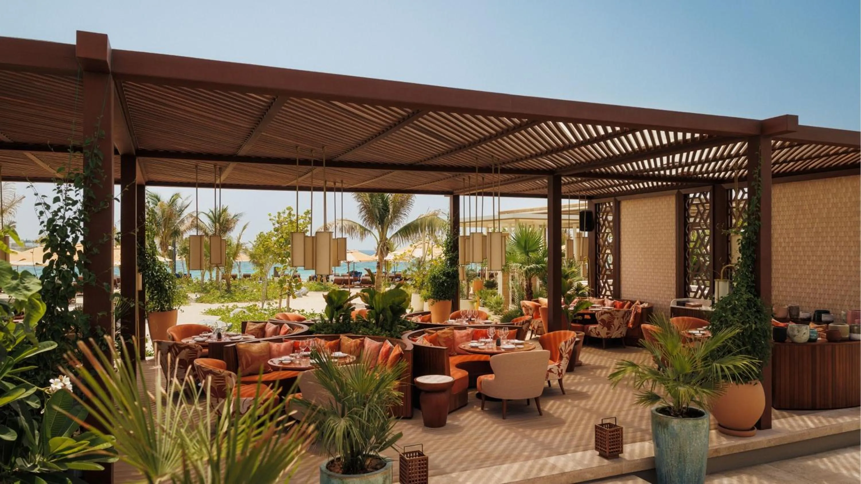 Restaurant/places to eat in Jumeirah Marsa Al Arab Dubai