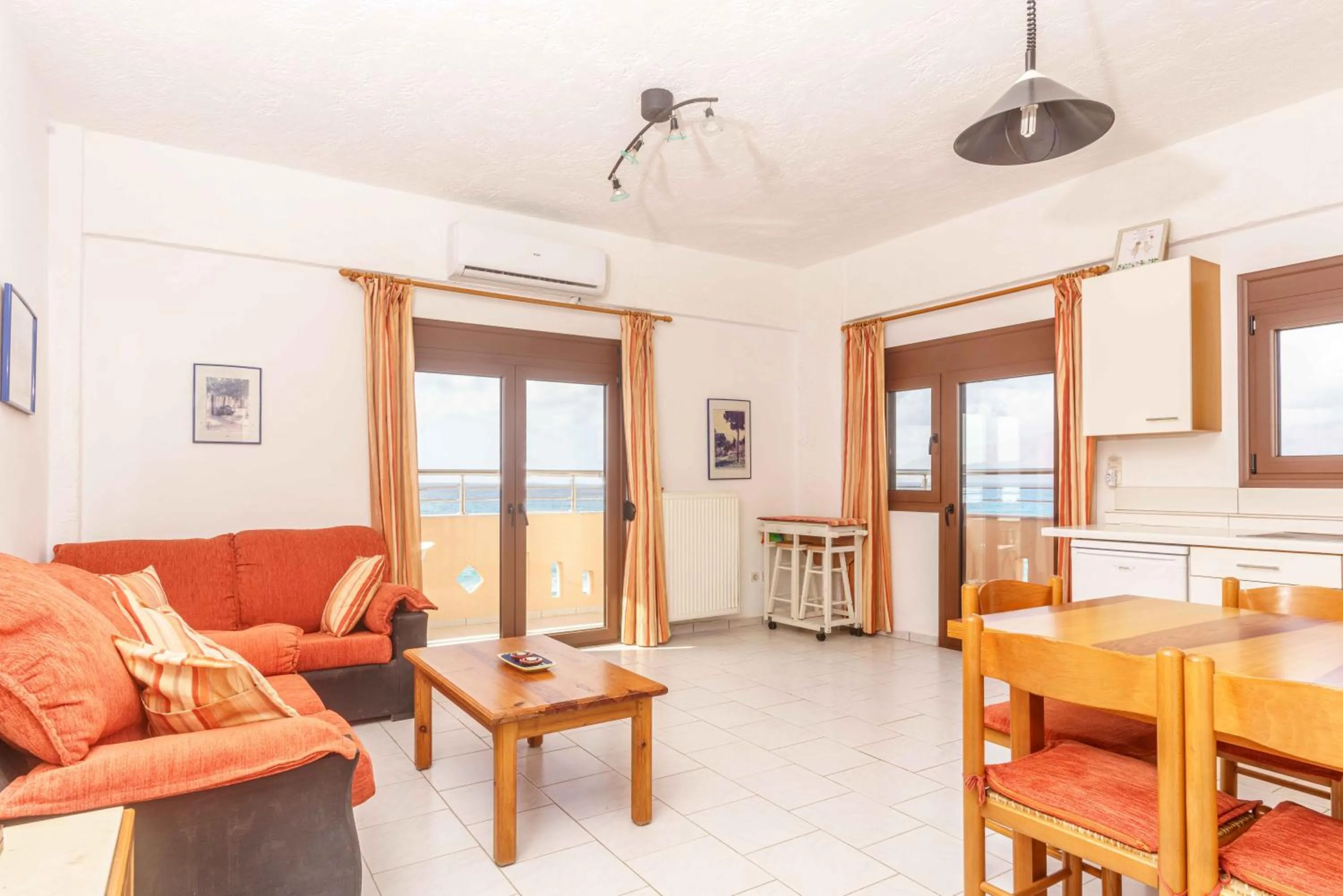 Seating area in Alexander Beach Hotel