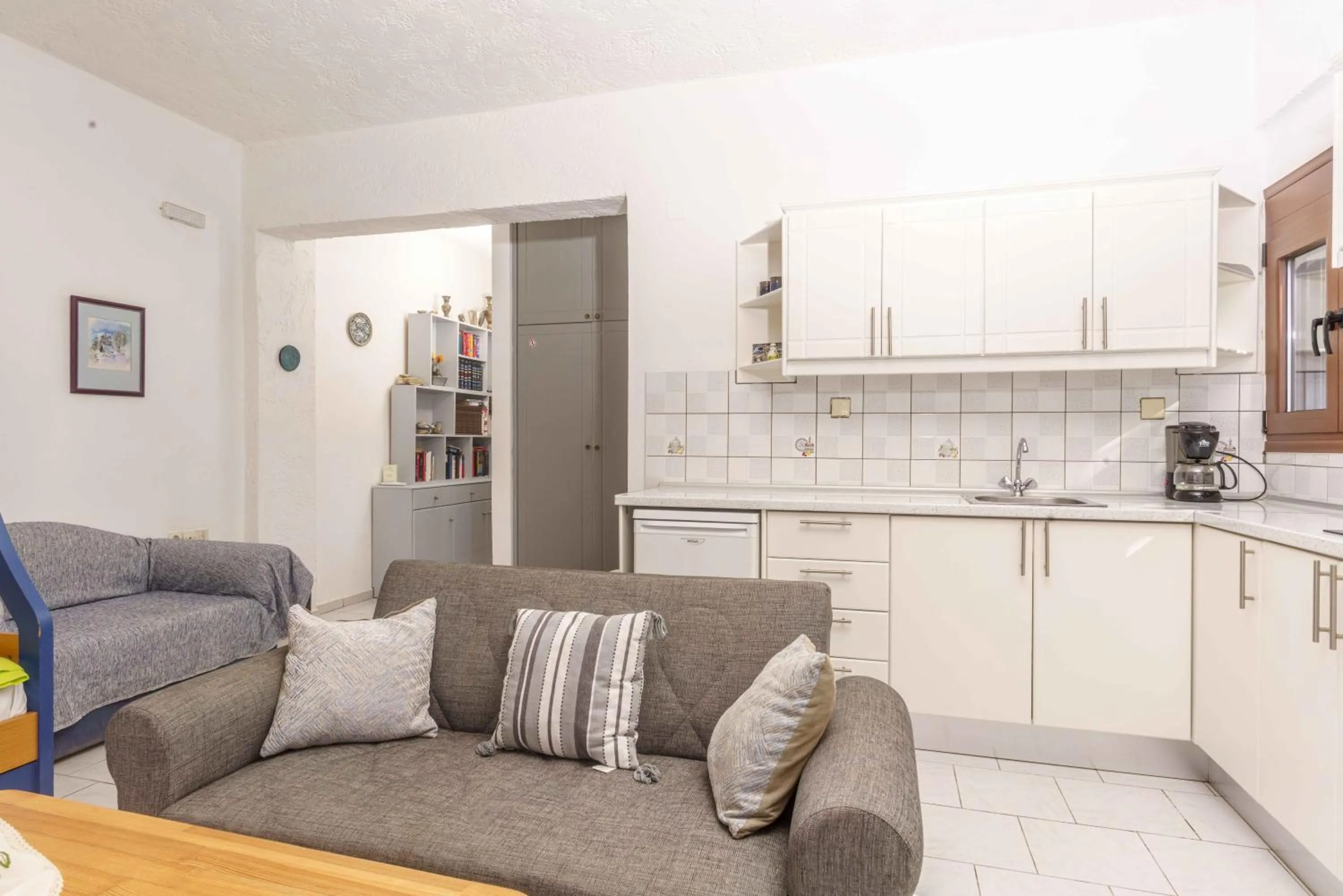 Kitchen or kitchenette in Alexander Beach Hotel