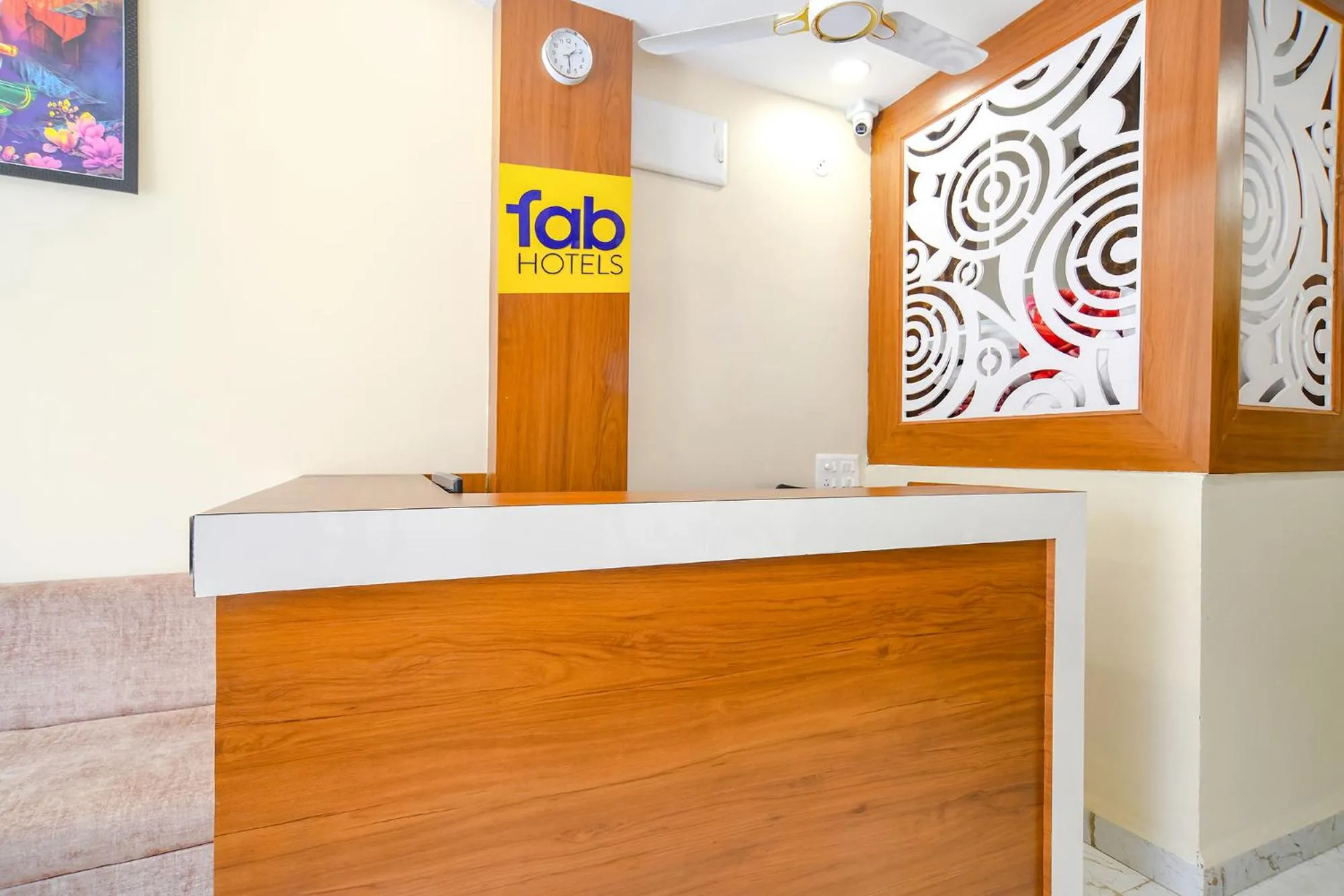 Lobby or reception in FabHotel Atharv