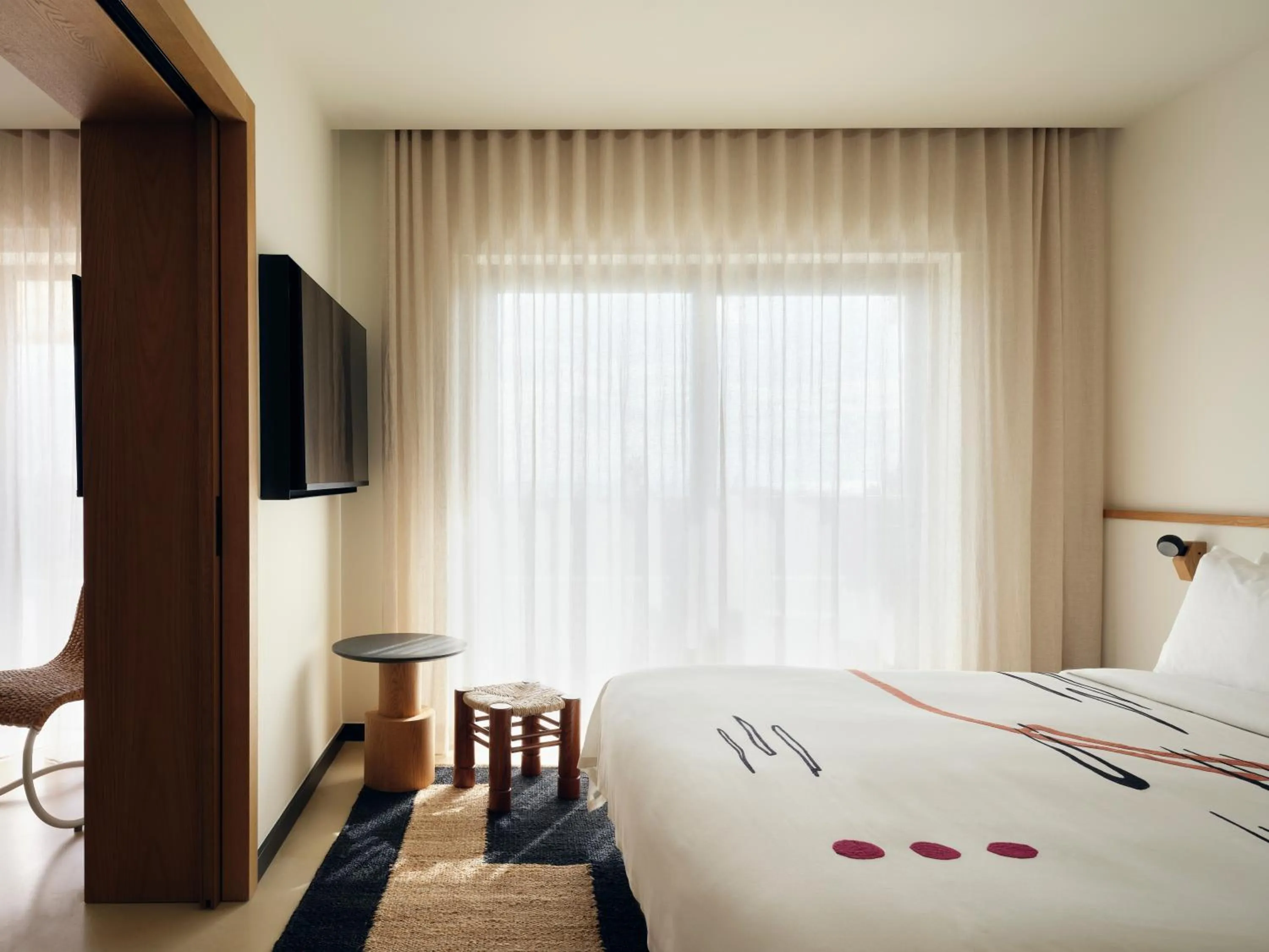 TV and multimedia, Bed in Ace Hotel & Swim Club Athens