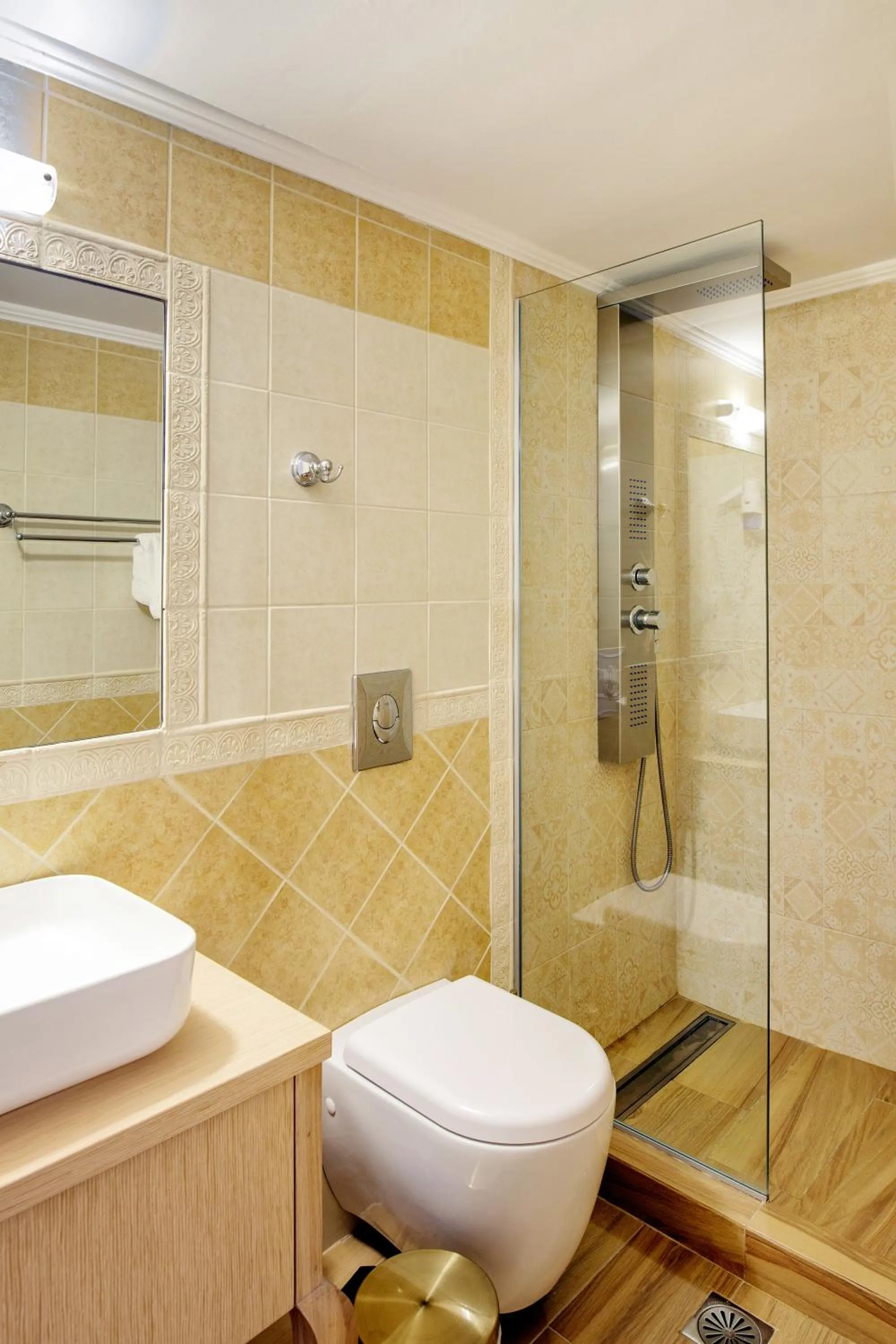 Massage in Halepa Hotel