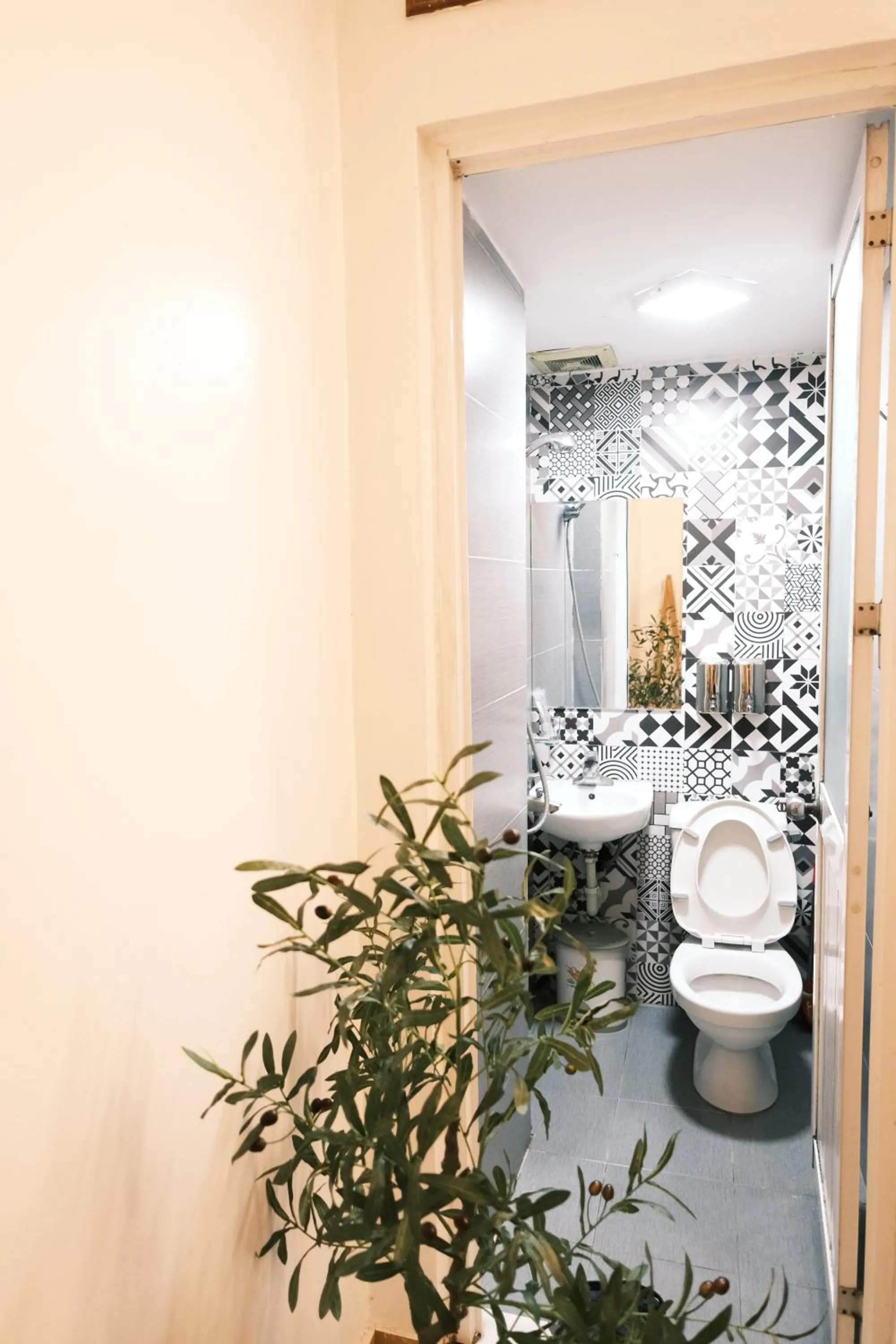 Bathroom in Okaeri Homestay