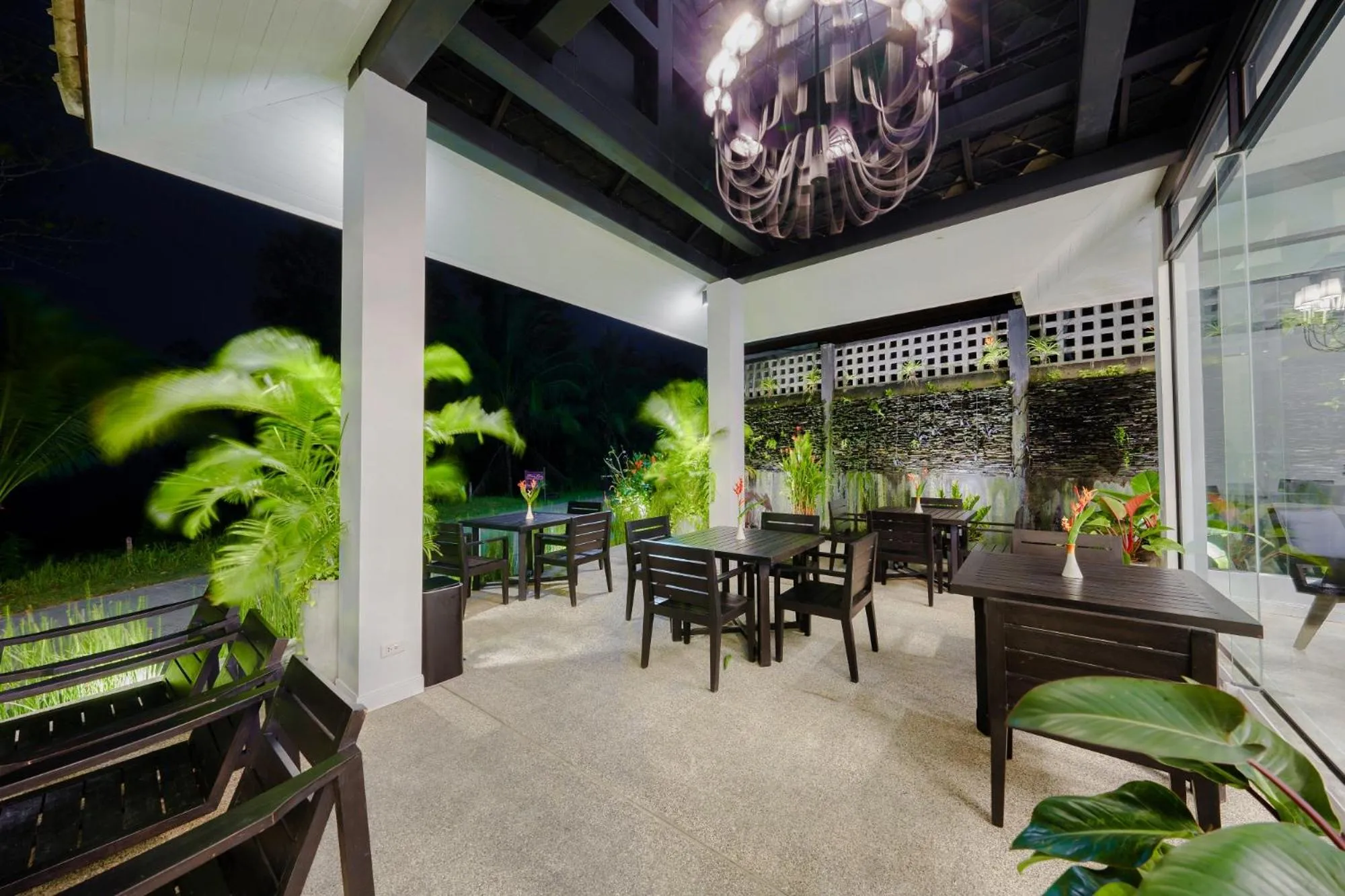 Restaurant/places to eat in Yao Bada Badoo Boutique Resort