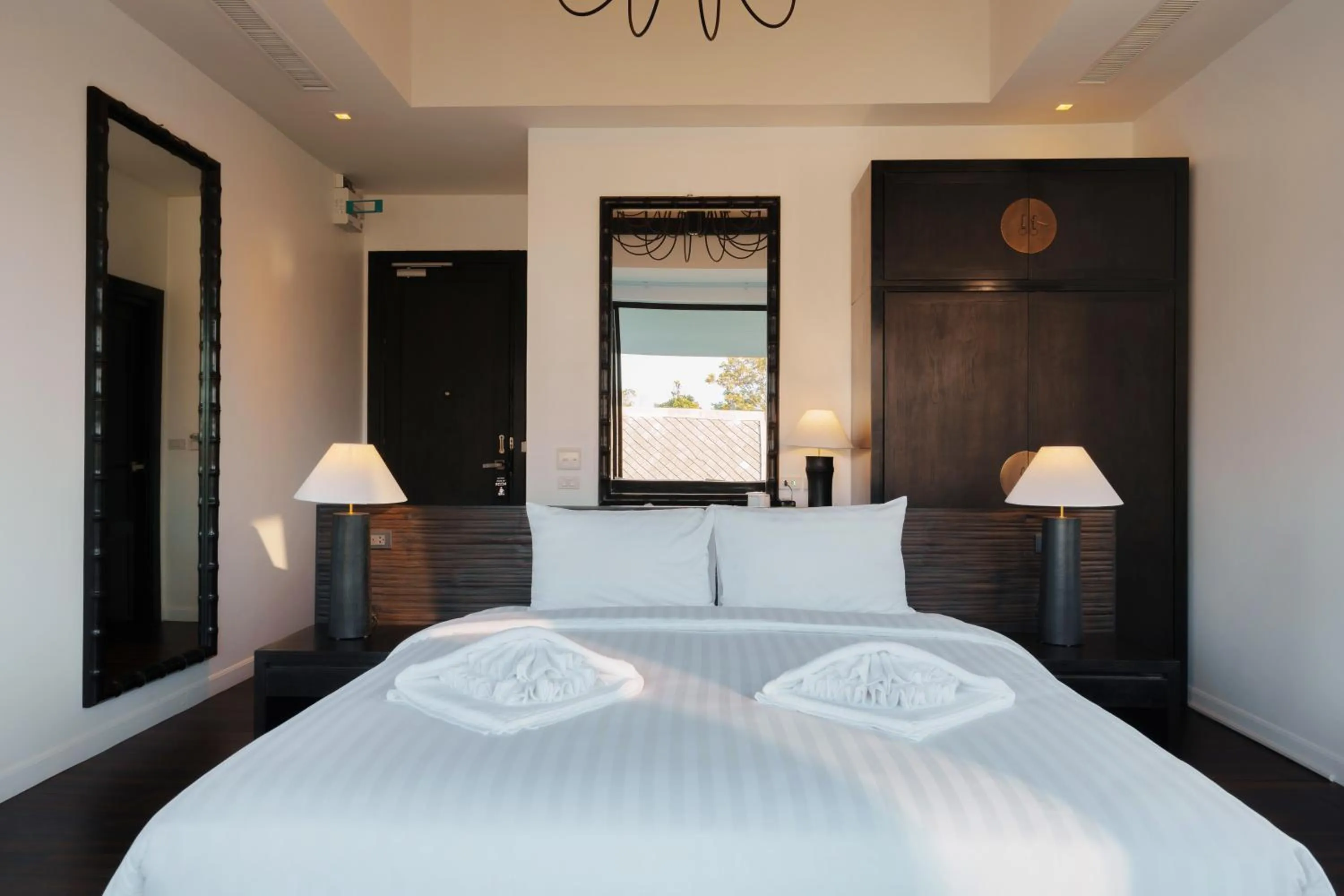 Restaurant/places to eat, Bed in Yao Bada Badoo Boutique Resort