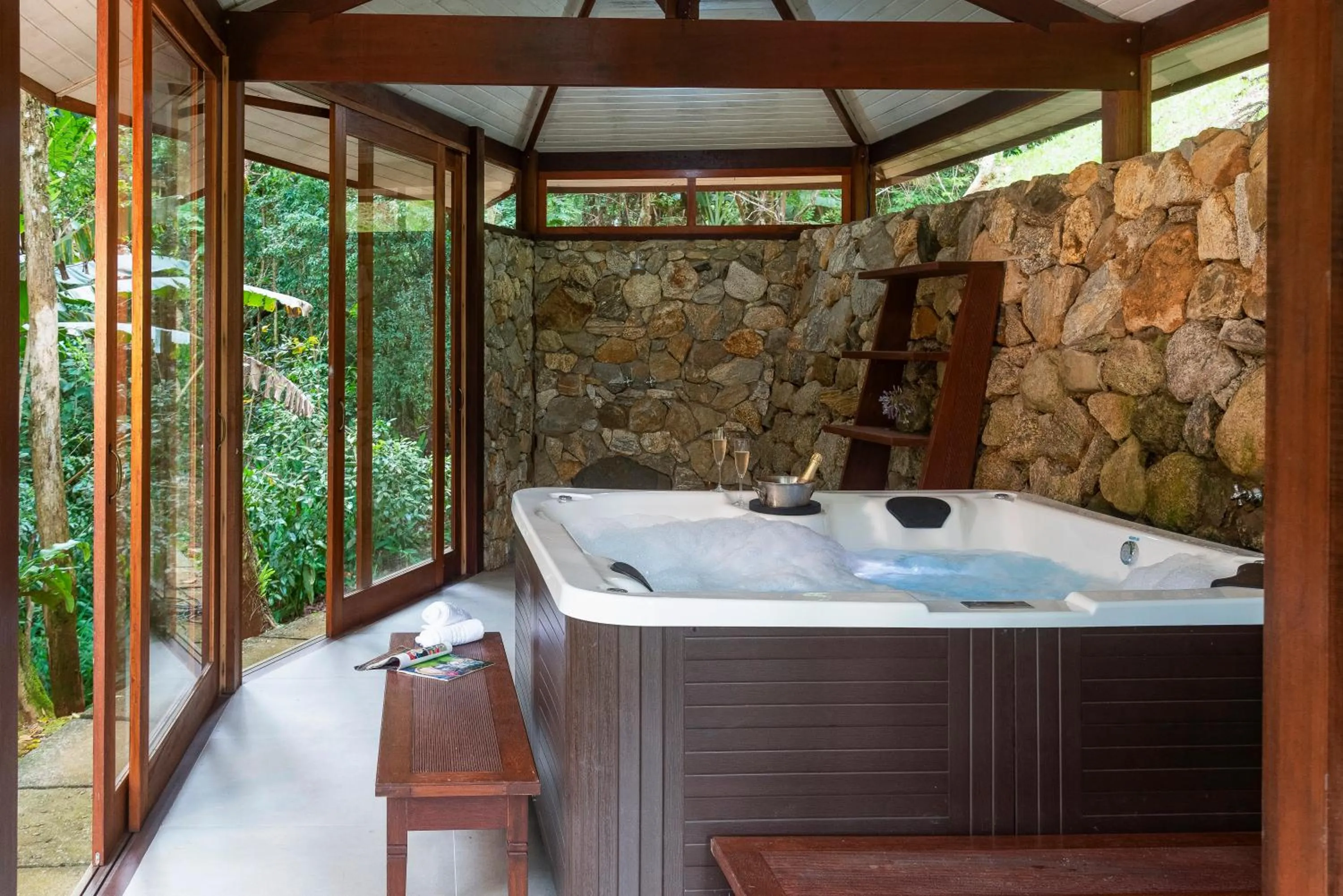 Steam room in Pousada Terra Crua