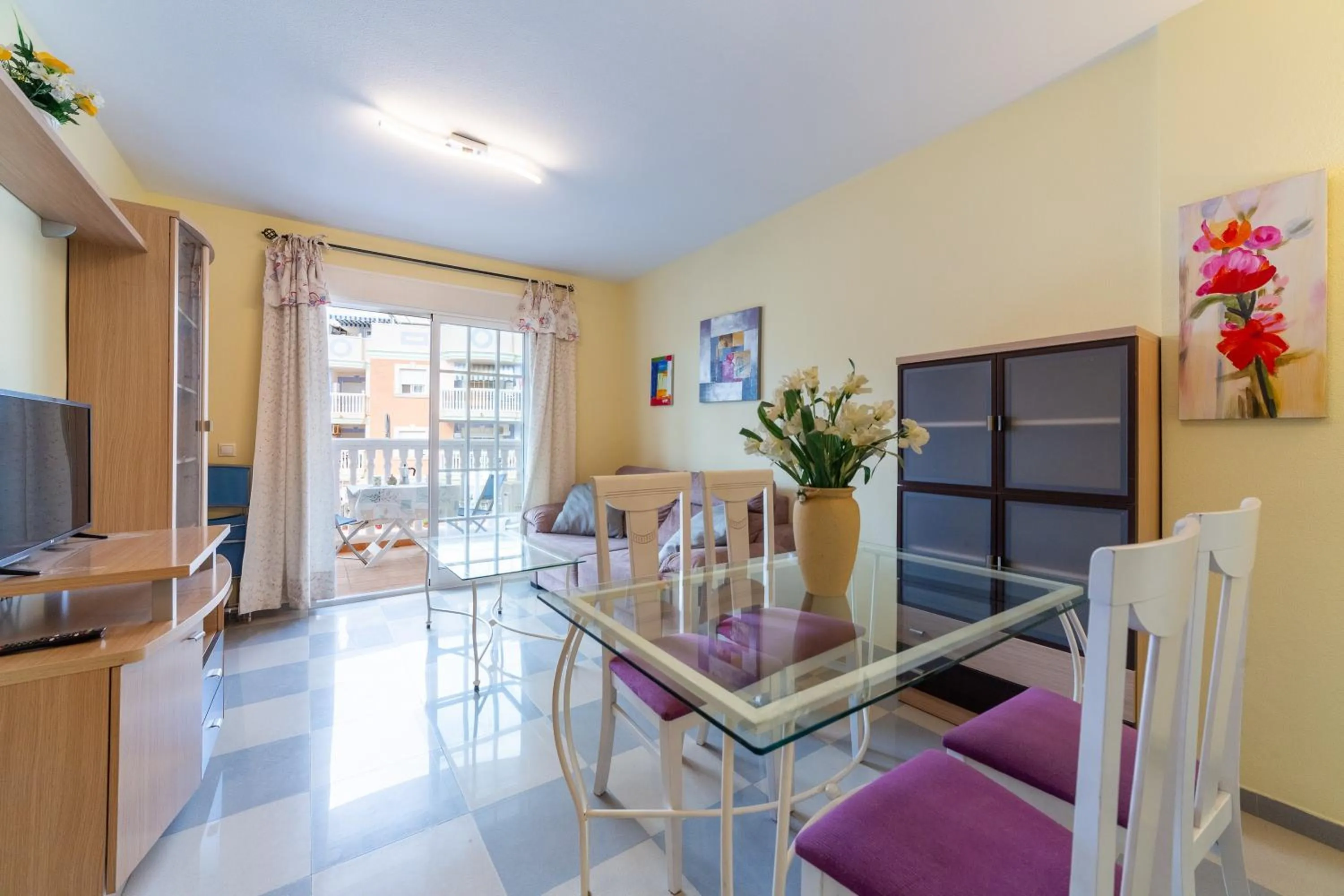 Property building in Apartamento Esbamar Vi
