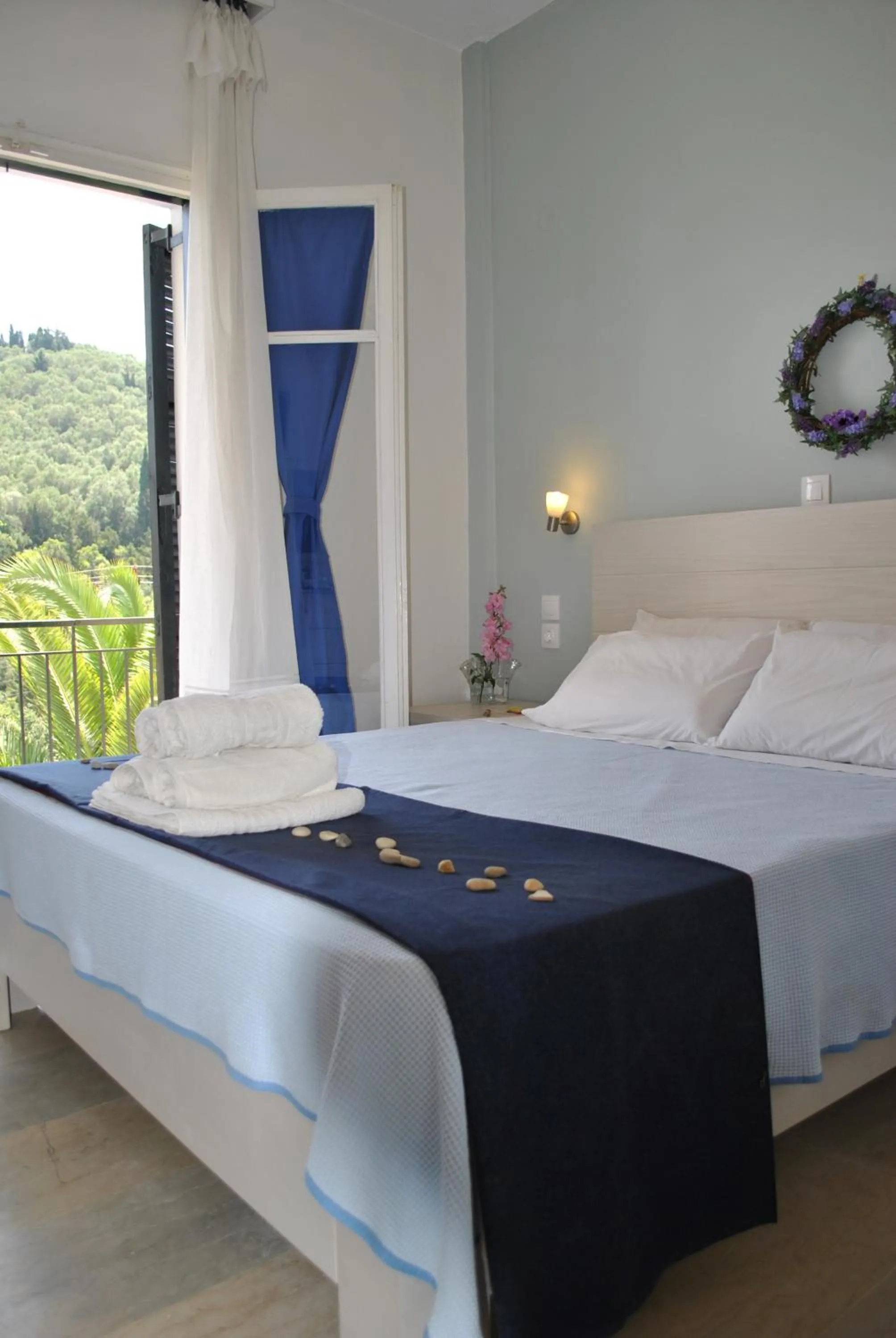 Bedroom, Bed in Hotel Helios Splendid