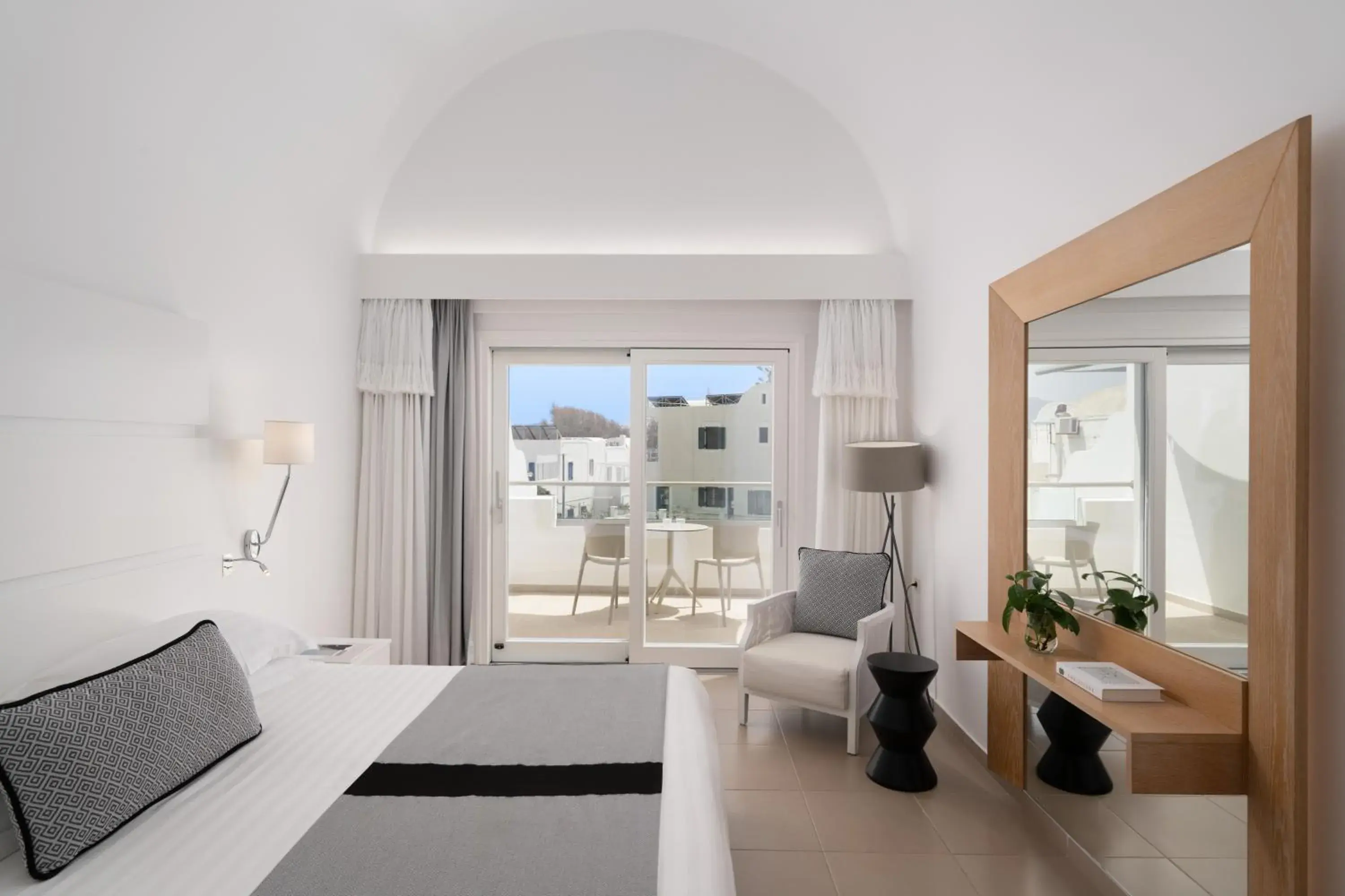 Double Room with Balcony in Aressana Spa Hotel & Suites - Small Luxury Hotels of the World Double Room with Balcony in Aressana Spa Hotel & Suites - Small Luxury Hotels of the World