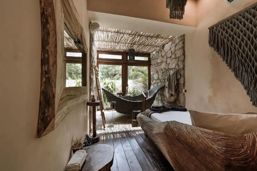 Hot Tub in CervecerIa Tulum Boutique Hotel & Beer Spa