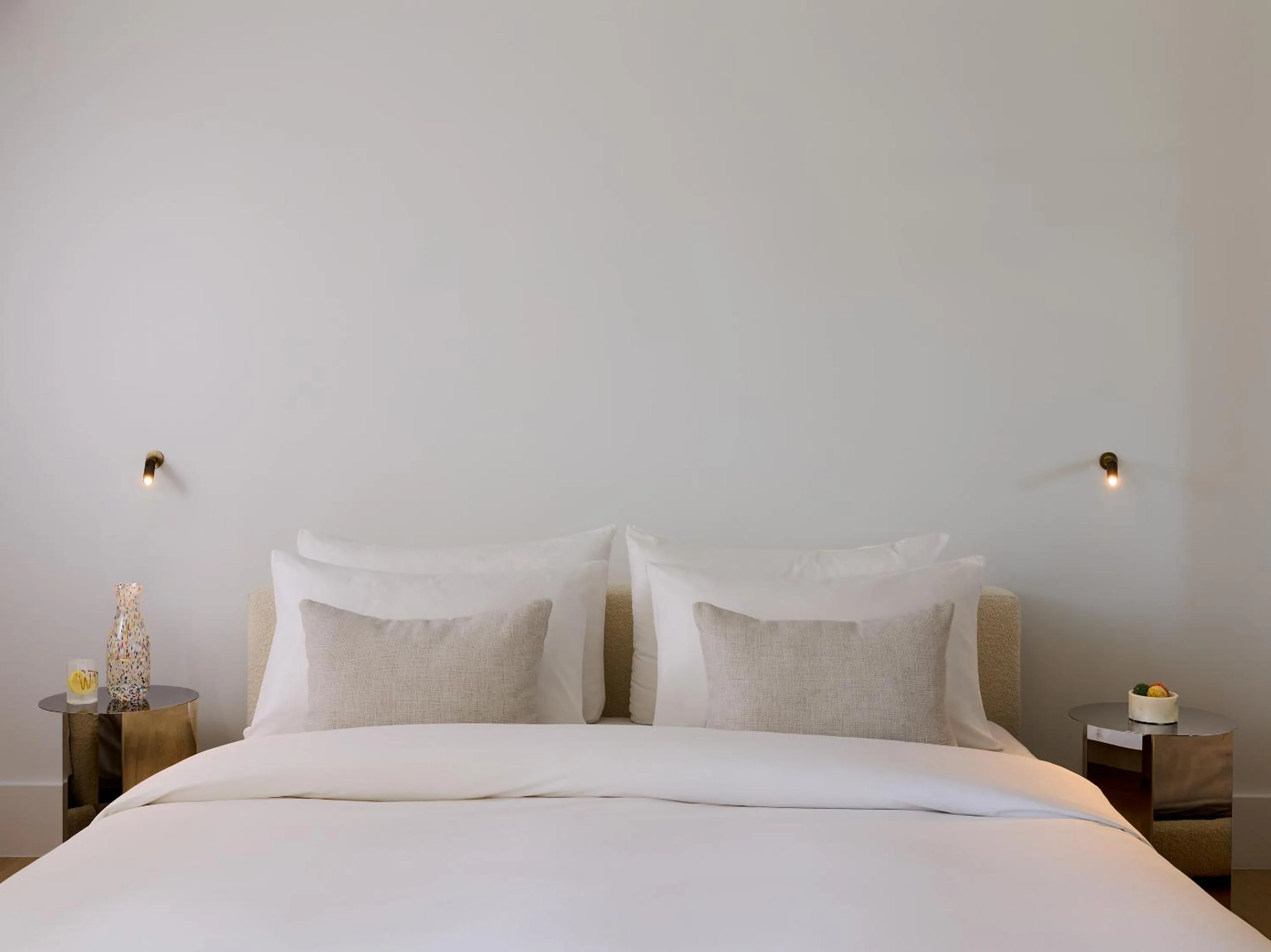 Bed in Vouliagmeni Suites