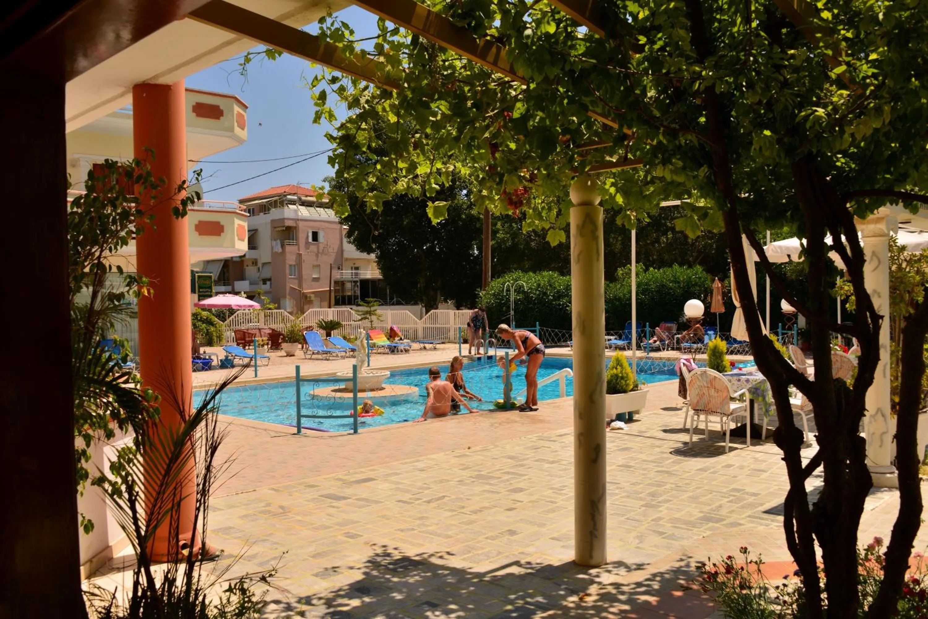 Facade/entrance in Sun City