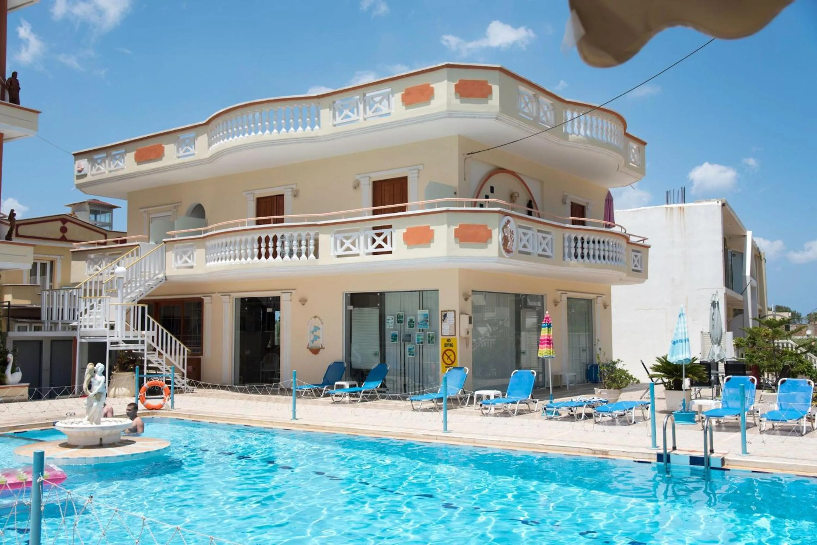 Property building in Sun City