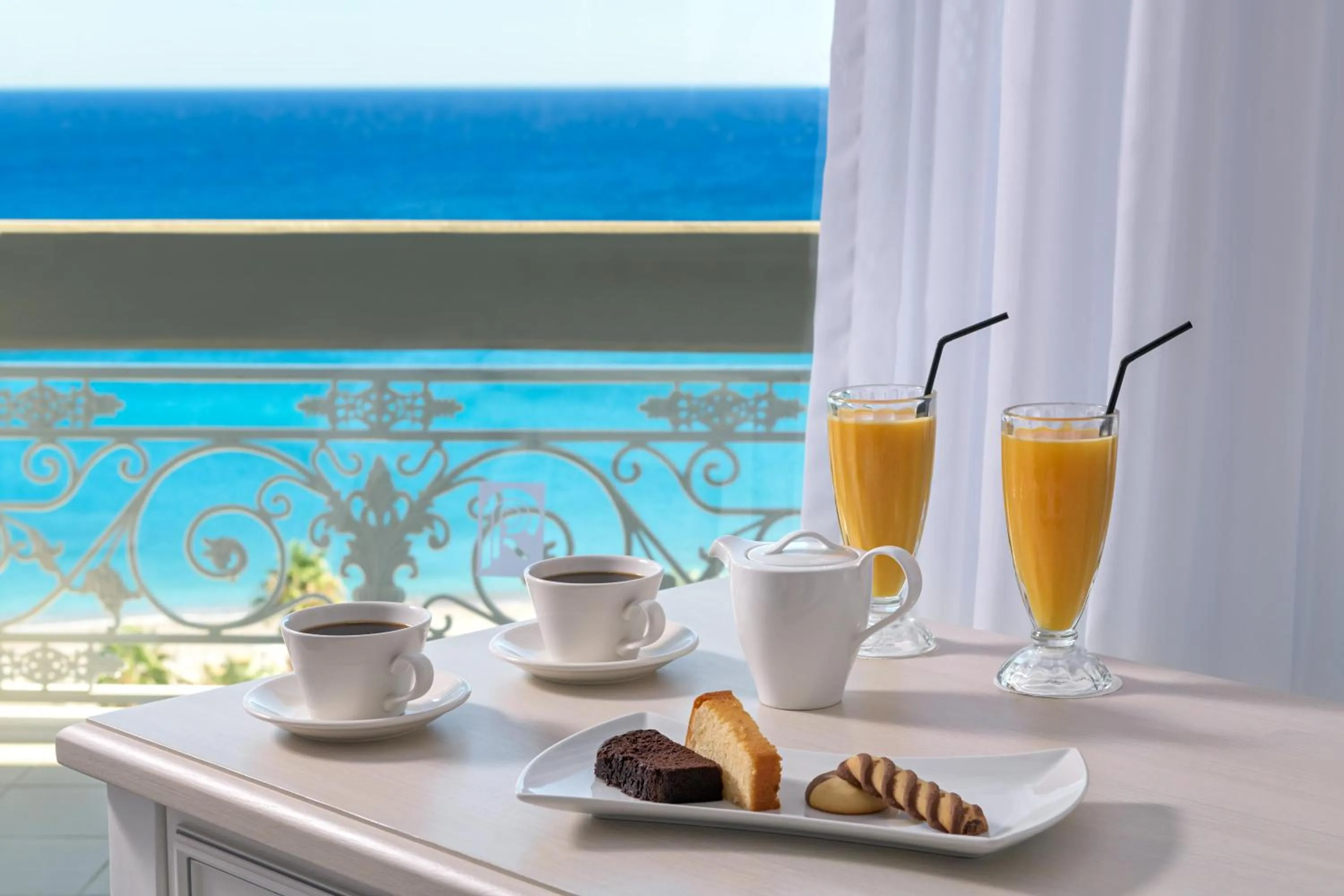 Summer in Rodos Palladium Leisure & Wellness