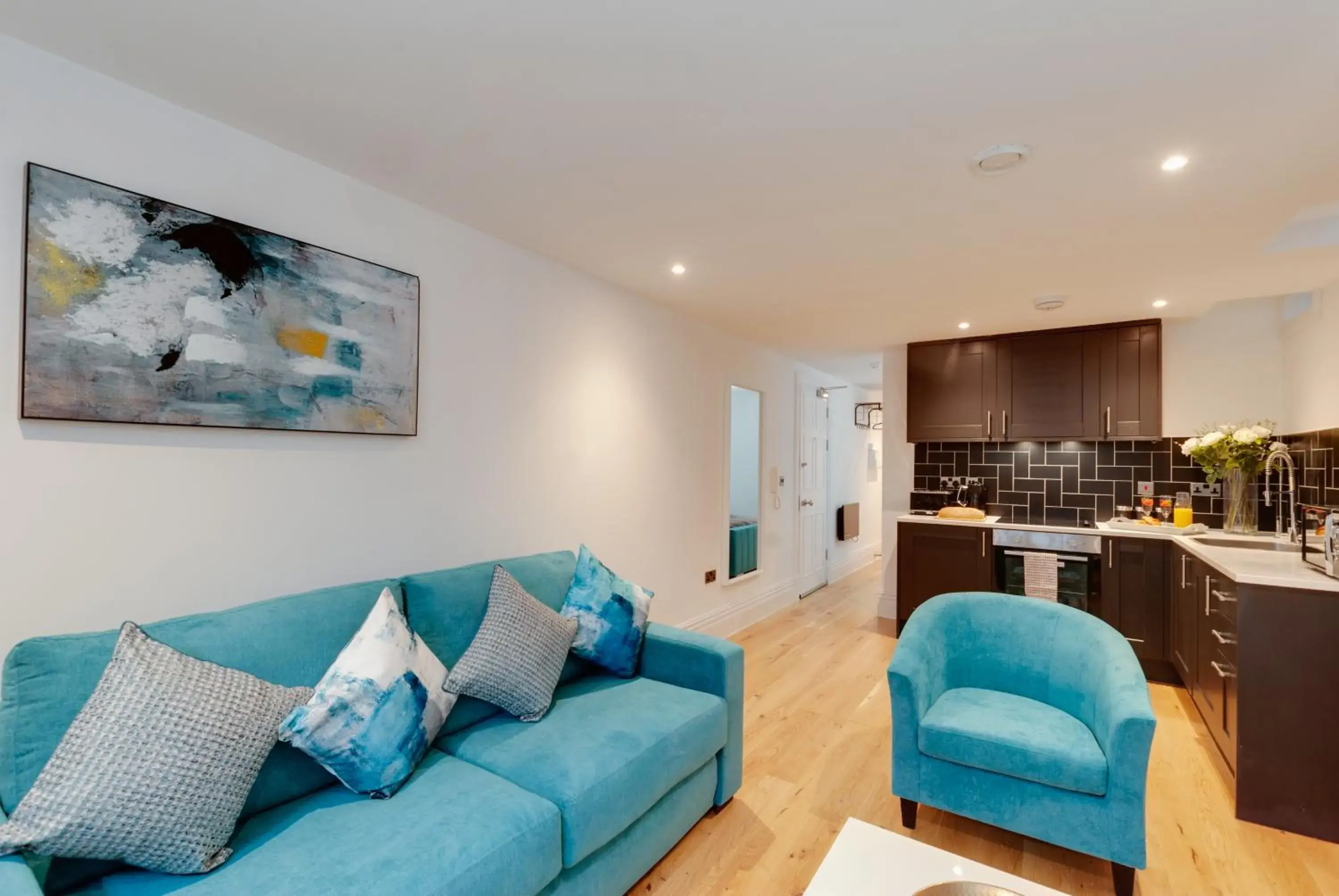 Studio with Sofa Bed in 80 by Elite Studio with Sofa Bed in 80 by Elite